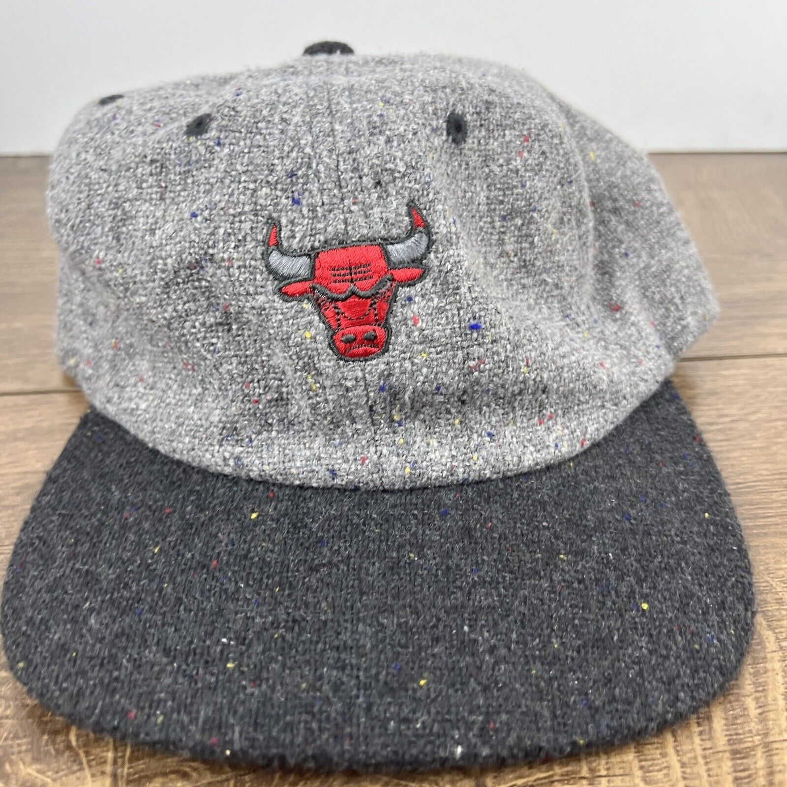 Mitchell & Ness Chicago Bulls Hat Mitchell & Ness Gray Hat Adjustable Adult Size ONE SIZE - 6 Thumbnail