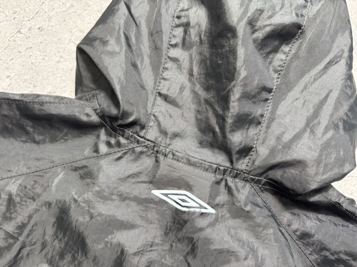 Umbro Umbro Vintage Nylon Track Jacket Y2K Black Size US S / EU 44-46 / 1 - 10 Thumbnail