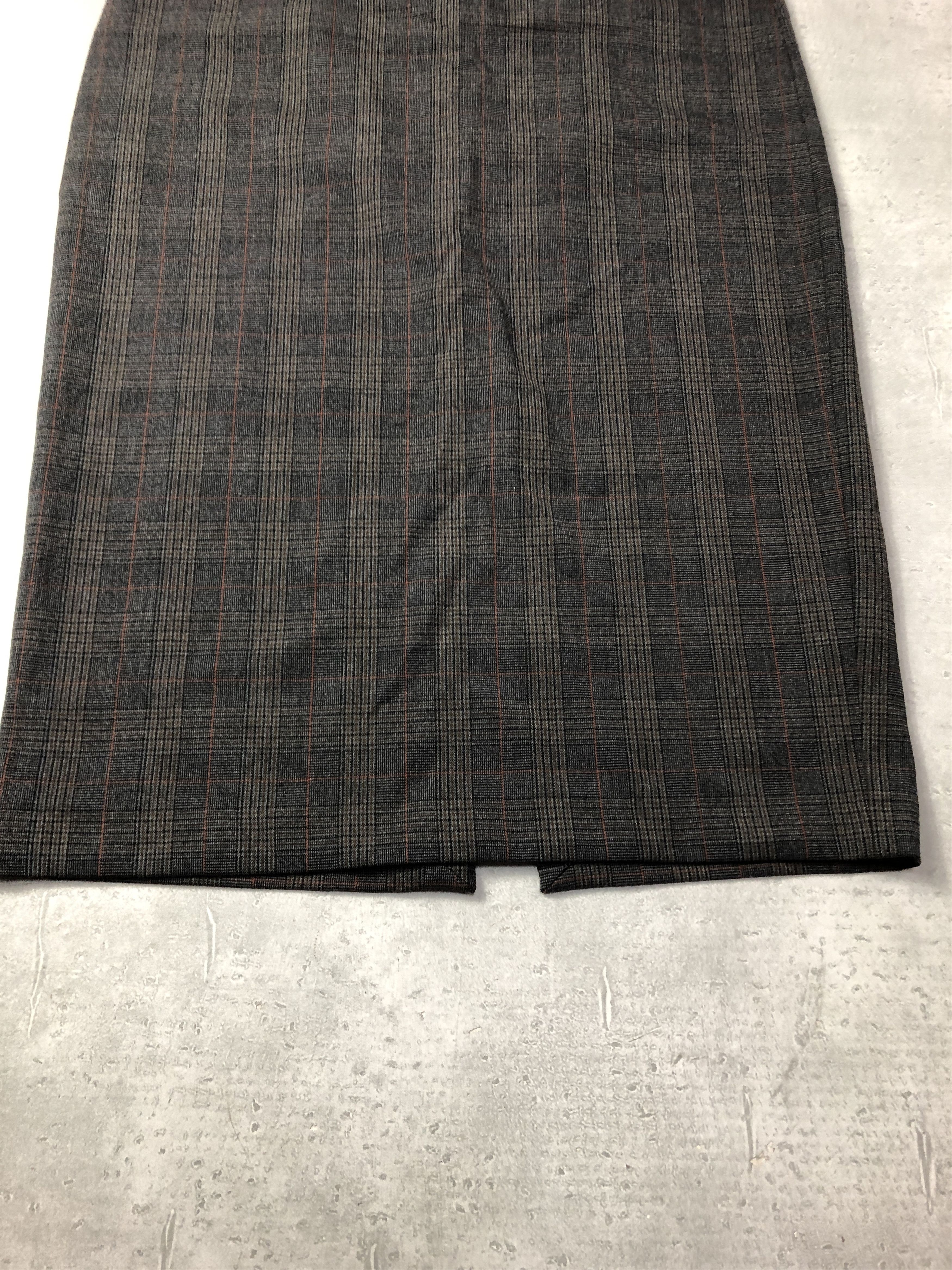 Zara Zara checker skirt 15-4-44 102 Size 28" / US 6 / IT 42 - 6 Thumbnail