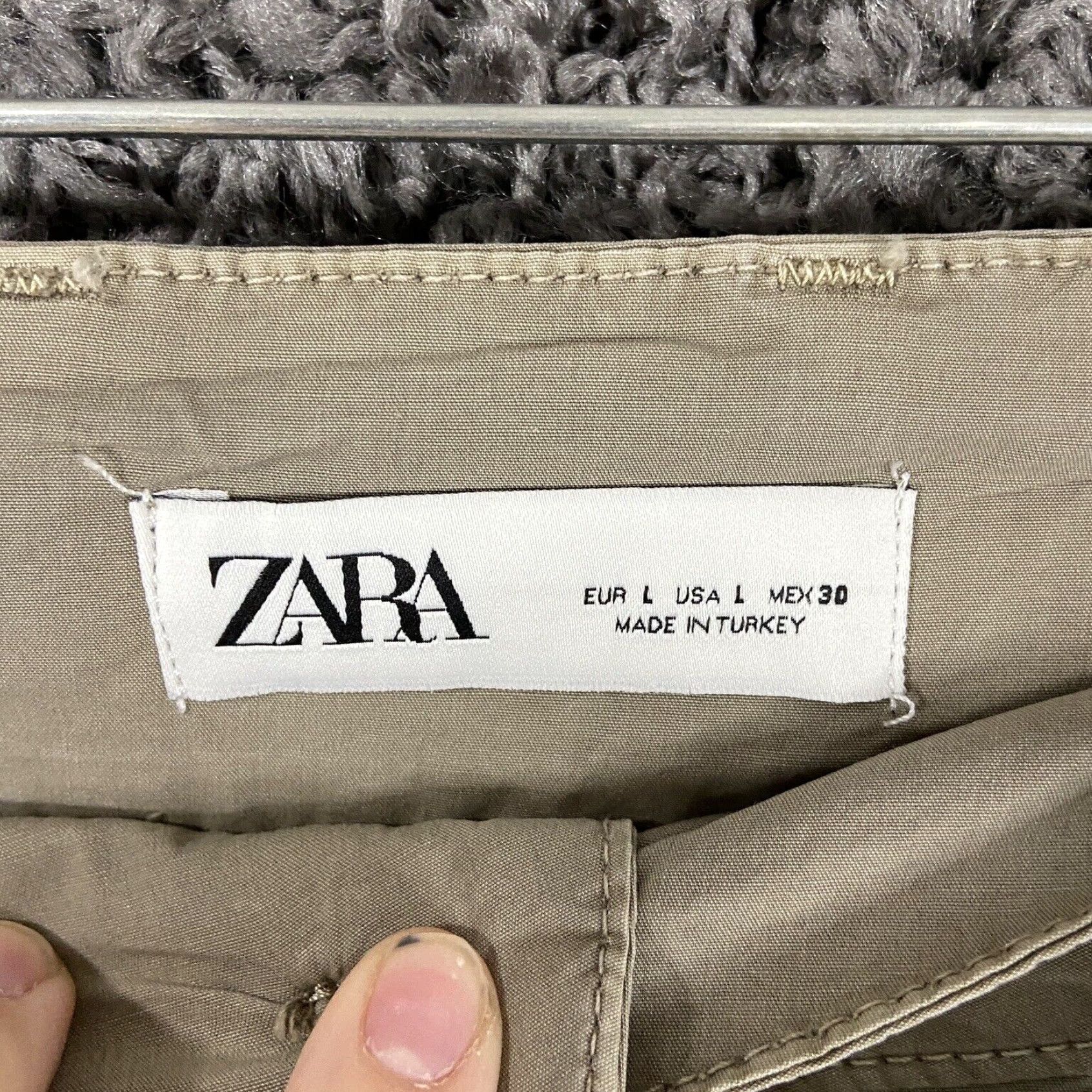 Zara VINTAGE Zara Beige Women's Chino Pants Large with Belt Pockets Size 36" / US 14 / IT 50 - 5 Thumbnail