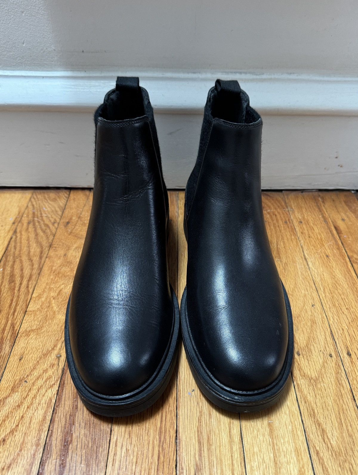 Vince Vince Chelsea Boot Size US 8.5 / EU 41-42 - 3 Thumbnail