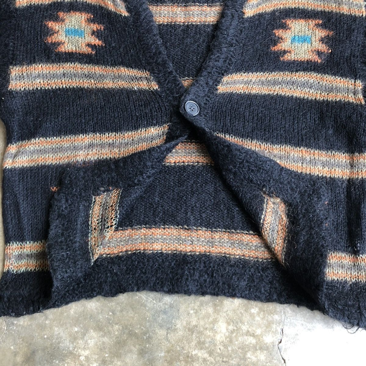 Japanese Brand 2000s Chamois Navajo Motif Mohair Wool Knit Vest Black Size US L / EU 52-54 / 3 - 6 Thumbnail