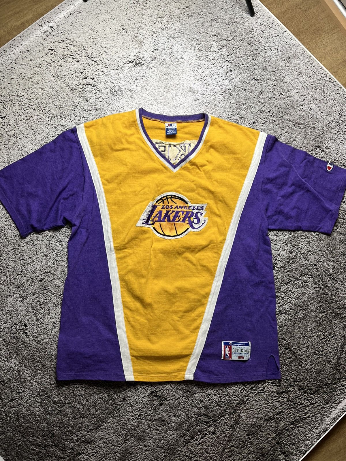 Champion Los Angeles Lakers NBA shooting champion t shirt warm up Size US XL / EU 56 / 4 - 1 Thumbnail
