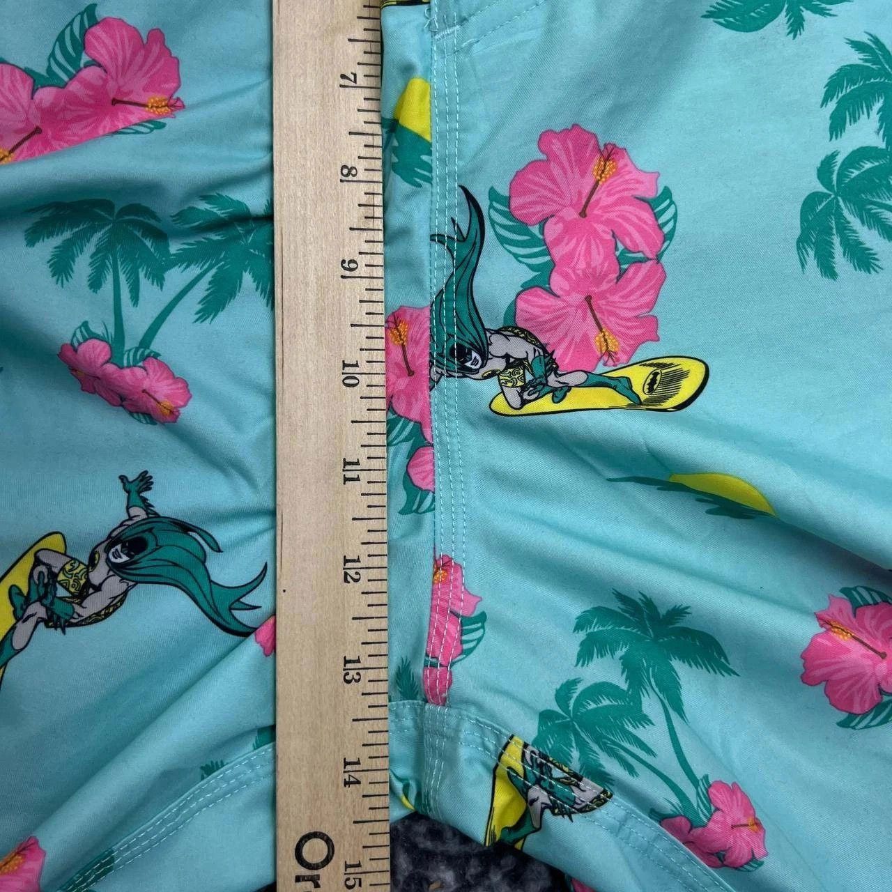Other Batman Board Shorts Men XXL Floral Surfing Drawstring Swim Size US 42 / EU 58 - 6 Thumbnail