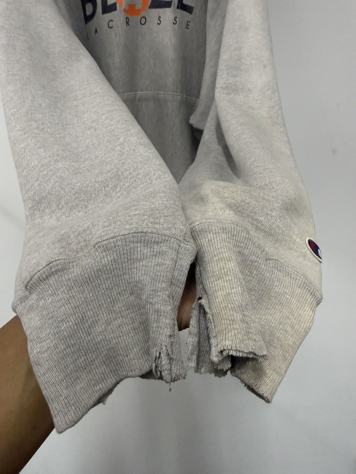 Champion 🔥 Champion BLAZE Lacrosse Reverse Weave Distressed hood - M Size US L / EU 52-54 / 3 - 7 Thumbnail