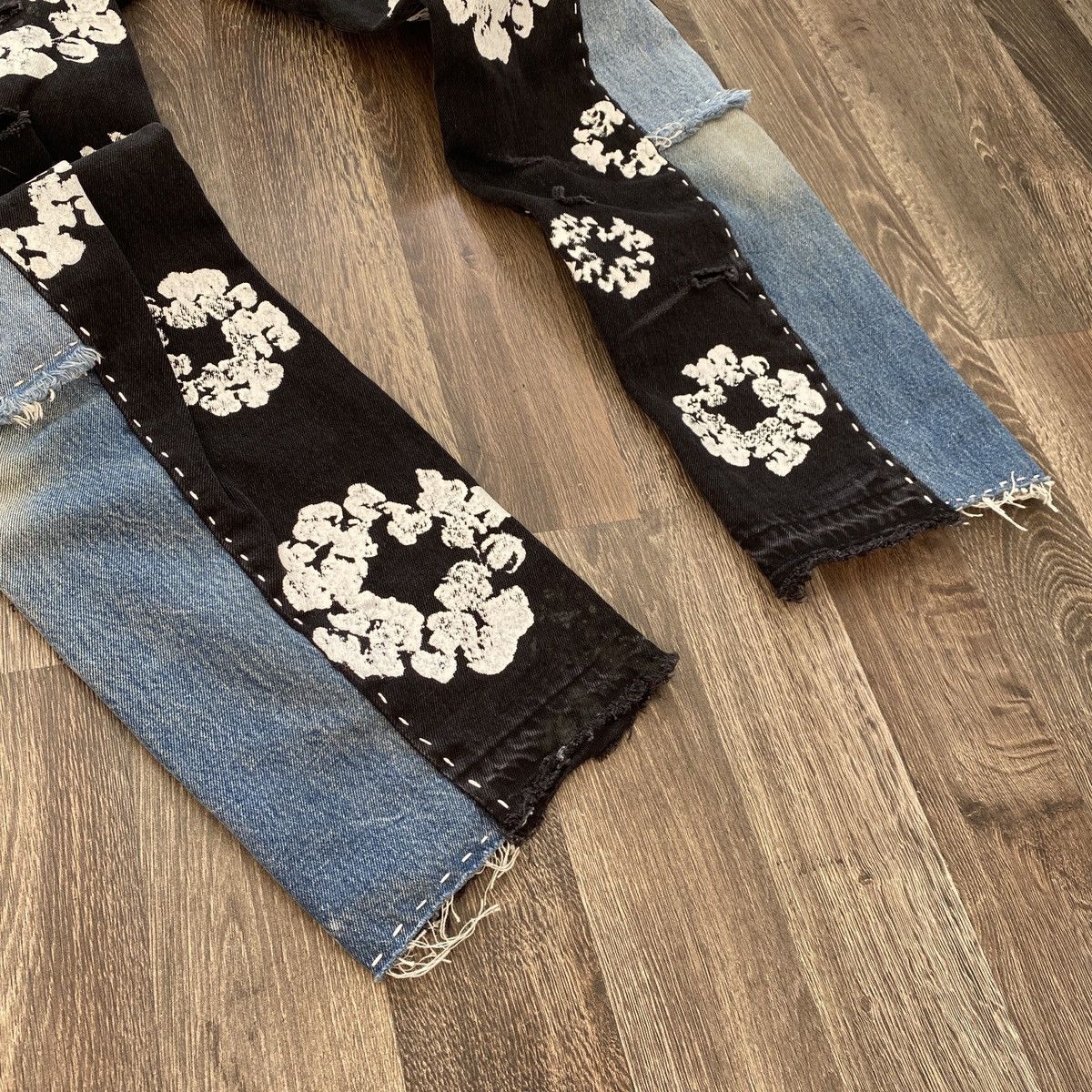 DENIM TEARS × Levi's Denim Tears x Levi’s (blk) Denim Pant Size US 28 / EU 44 - 4 Thumbnail