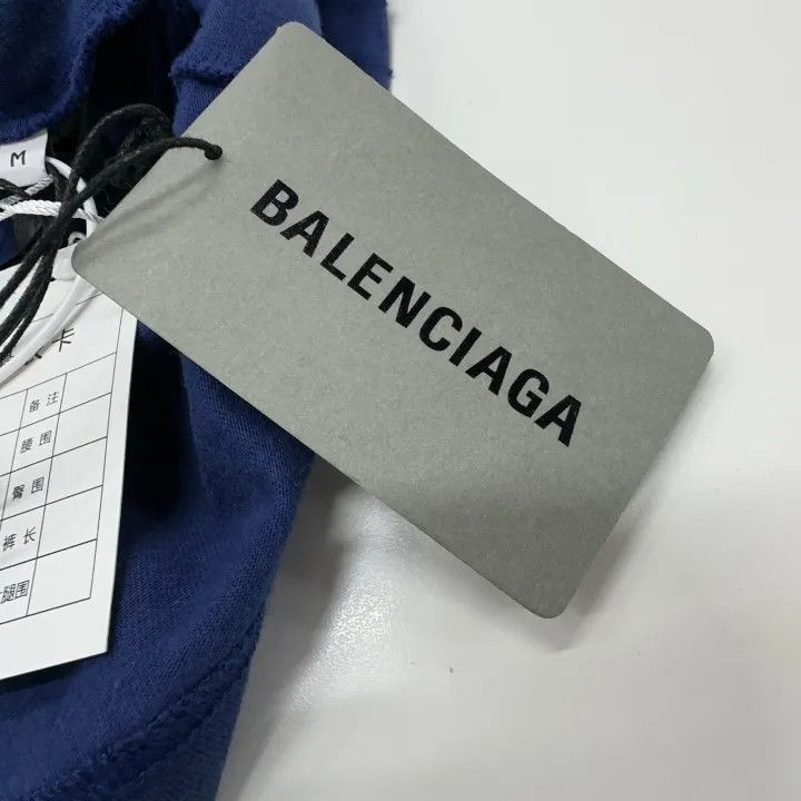 Balenciaga Balenciaga Balenciaga Athletic Logo Print Loose TShirt -25 Size US M / EU 48-50 / 2 - 3 Thumbnail