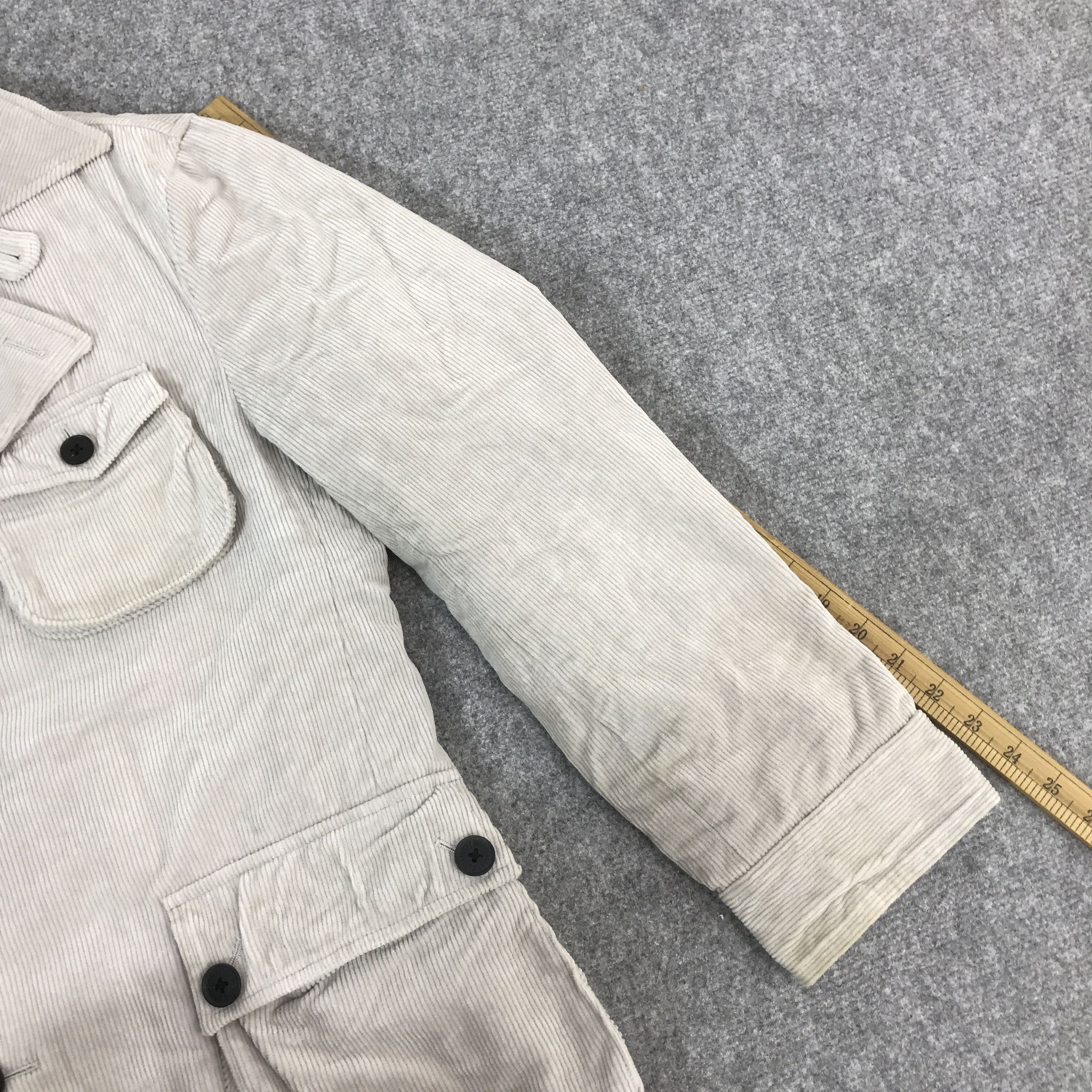Burberry BURBERRY CORDUROY BUTTON JACKET K64B3 Size US L / EU 52-54 / 3 - 7 Thumbnail