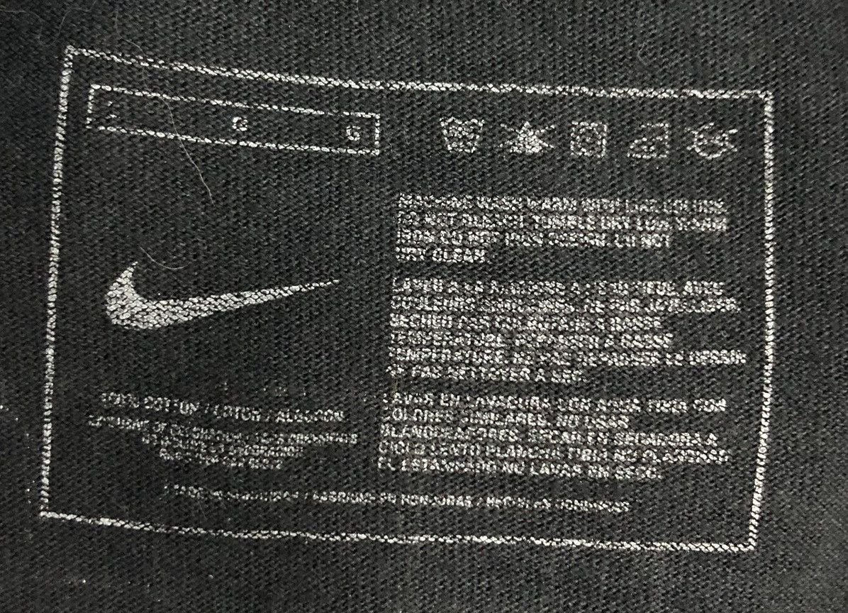 Nike Vintage Nike Swim T-Shirt Size US L / EU 52-54 / 3 - 8 Thumbnail