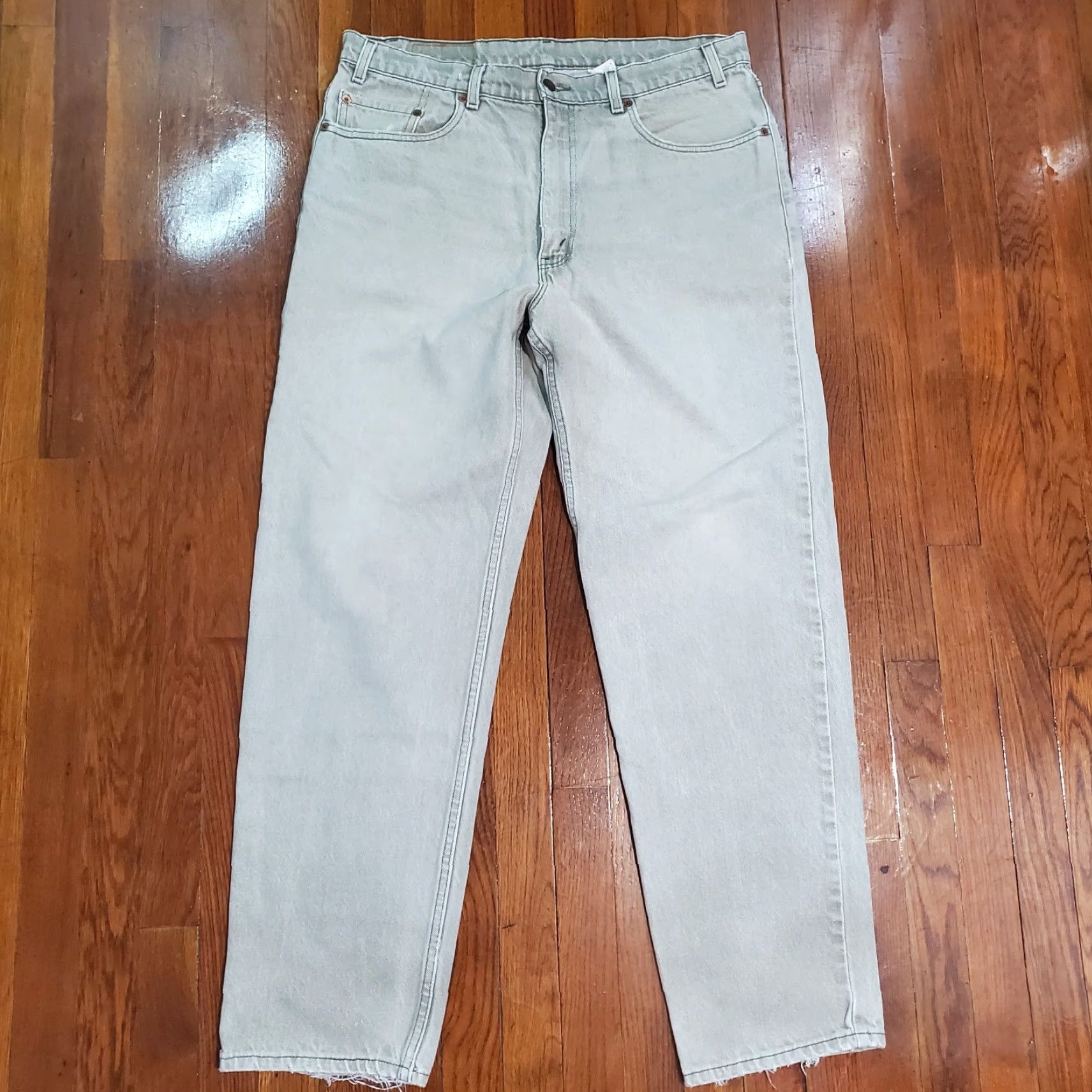 Levi's VINTAGE Levi's Jeans 550 Mens 38x32 Beige Denim Relaxed Fit USA 90s Cowboy USA Classic 5-Pocket Mens Jeans Size US 38 / EU 54 - 5 Thumbnail