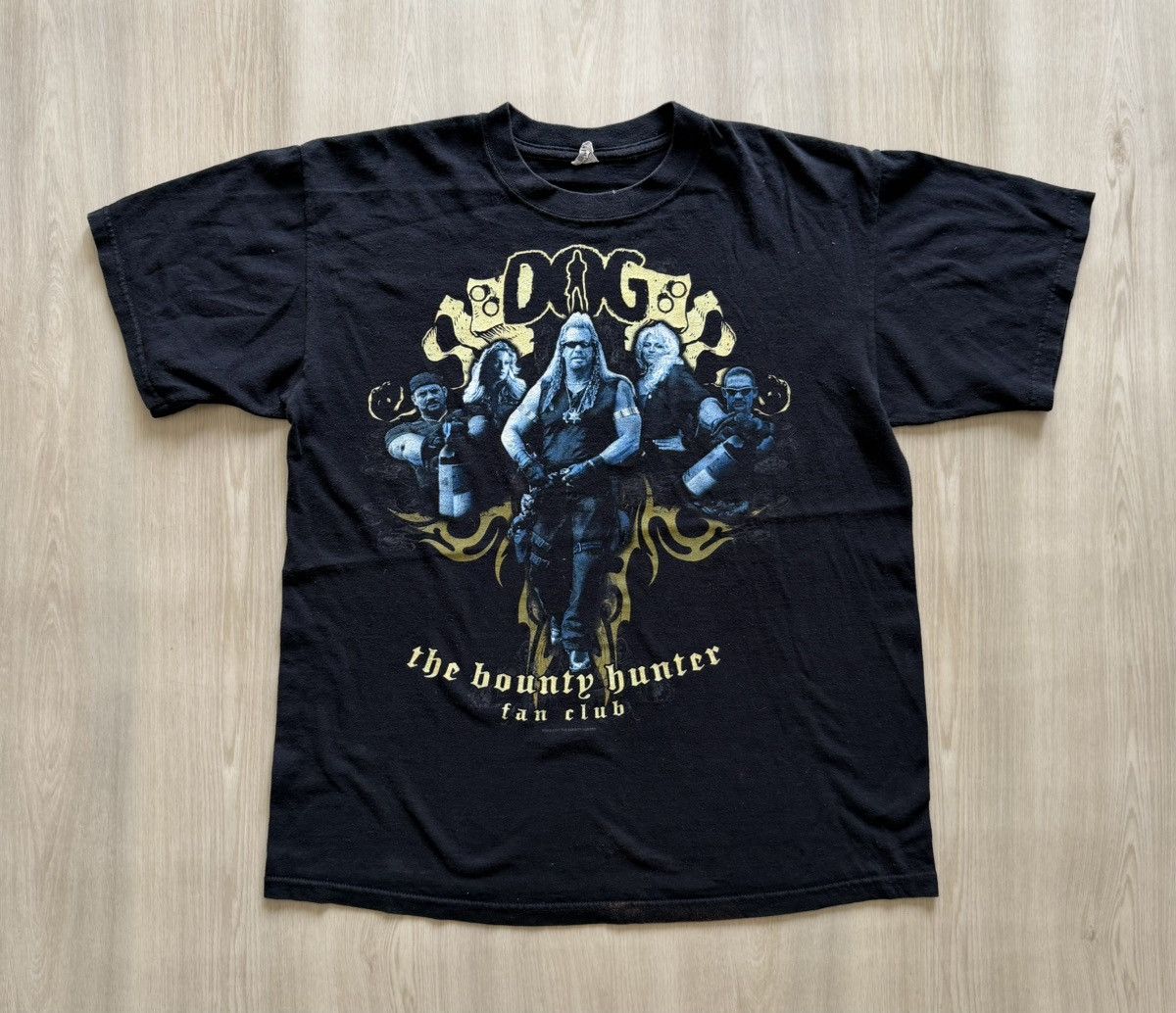 Vintage Vintage Y2K Dog The Bounty Hunter Promo Tee Sz L Size US L / EU 52-54 / 3 - 1 Thumbnail