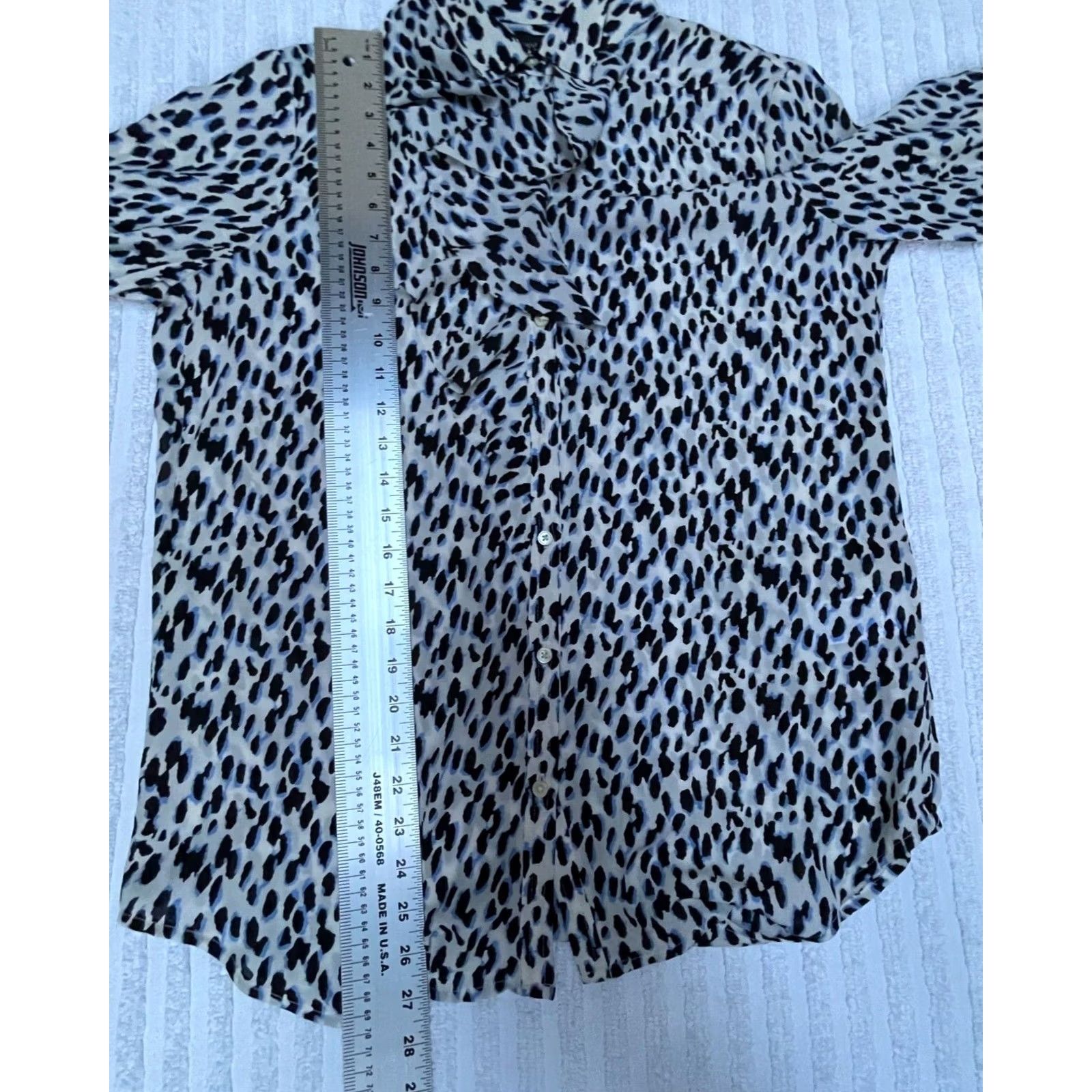 Banana Republic Banana Republic Womens Long Sleeve Animal Print Ruffle Shirt Top Blouse Medium Size M / US 6-8 / IT 42-44 - 4 Thumbnail