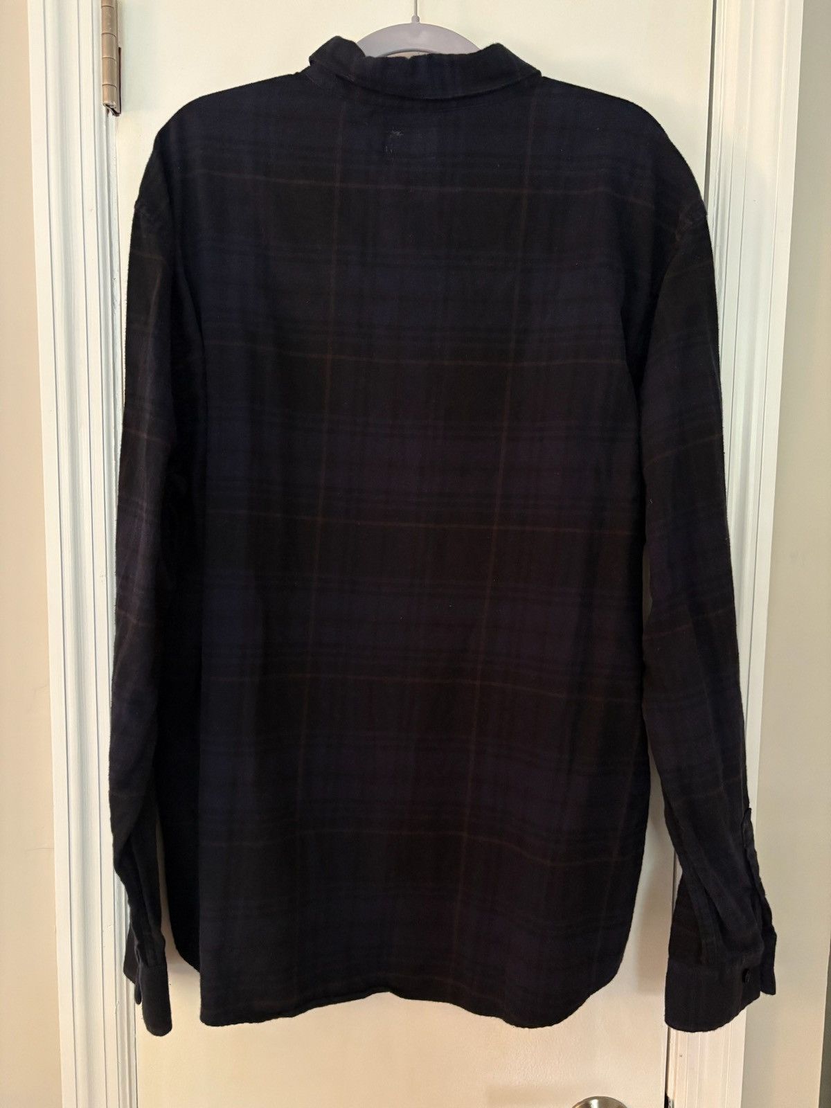 H&M H&M Black & Dark Navy Plaid Flannel Button-Up Shirt Size US XL / EU 56 / 4 - 2 Thumbnail