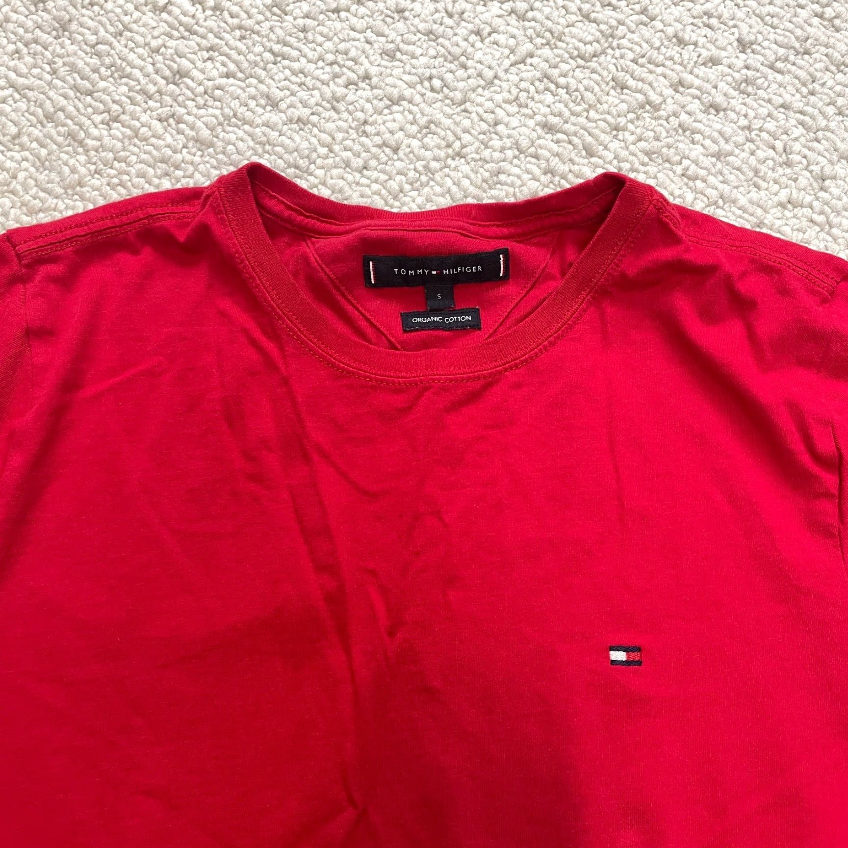 Tommy Hilfiger Tommy Hilfiger Shirt Womens Small Red Classic Logo Crew Short Sleeve Organic Size S / US 4 / IT 40 - 2 Thumbnail
