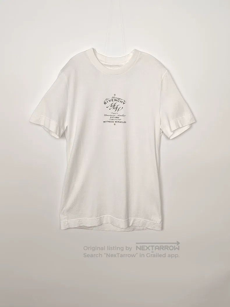 Givenchy Givenchy Men's New Logo Printed Short Sleeve Size US S / EU 44-46 / 1 - 1 Thumbnail