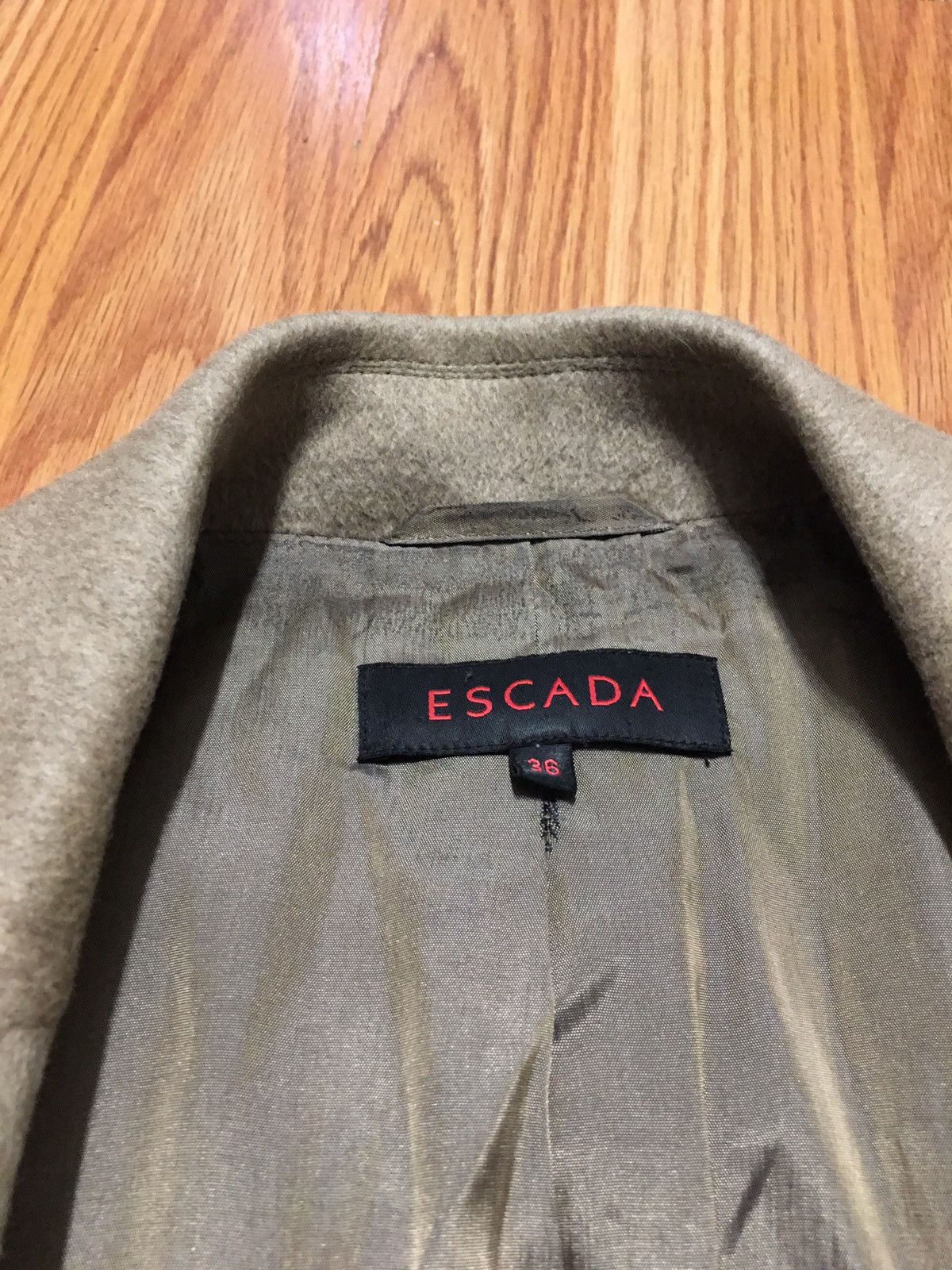 Escada ESCADA Angora Camel Wool Rare Jacket Blazer Size EU 36 Size XS / US 0-2 / IT 36-38 - 8 Thumbnail