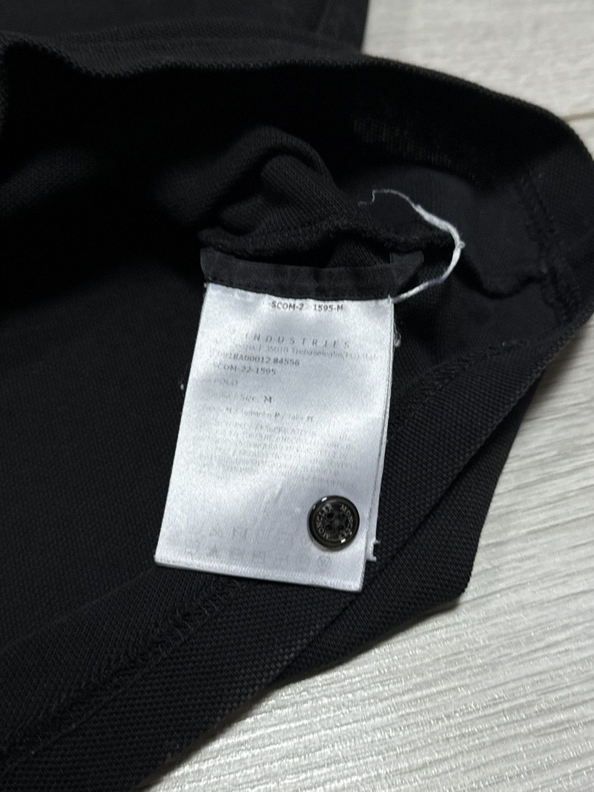 Moncler Moncler logo shirt polo buttons Size US M / EU 48-50 / 2 - 7 Thumbnail