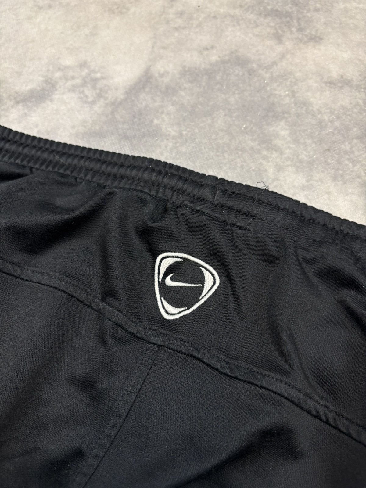 Nike × Vintage Vintage Nike Borussia Dortmund y2k parachute sweatpants drip Size US 36 / EU 52 - 8 Thumbnail