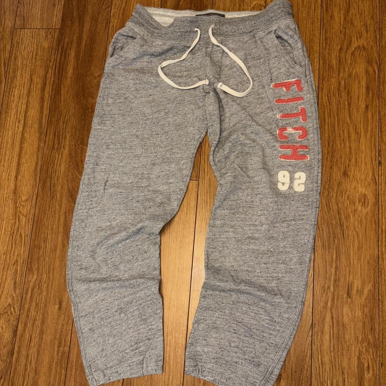 Abercrombie & Fitch Grey Y2K Abercrombie and Fitch sweatpants with logo Size 30" / US 8 / IT 44 - 4 Thumbnail