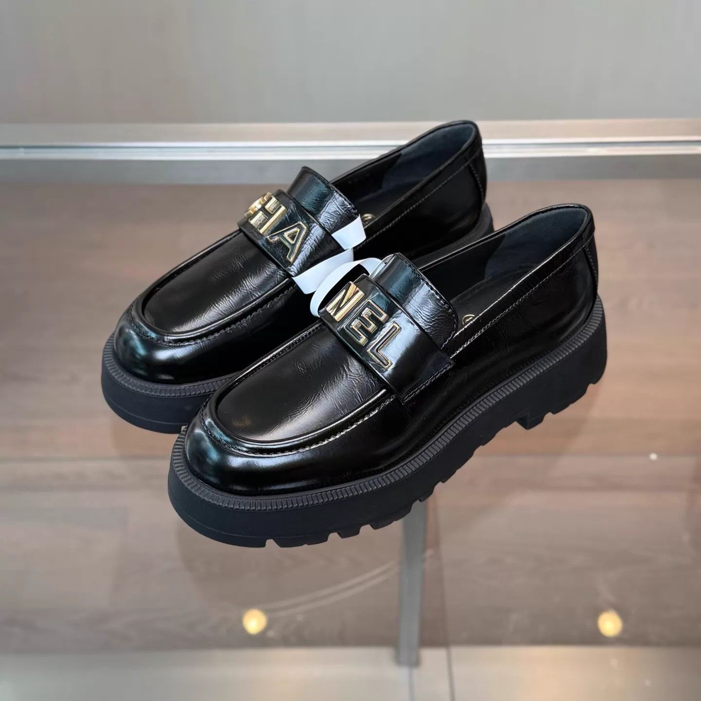 Chanel CHANEL 24B Logo Platform Loafer Women's 38.5 New With Box Size US 8 / IT 38 - 1 Thumbnail