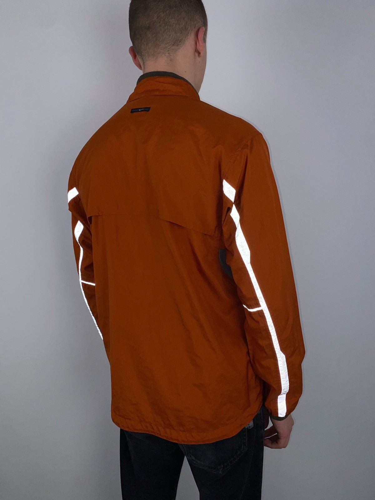 Vintage Y2K Vintage Nike Mini Swoosh Reflective Light Jacket Size US M / EU 48-50 / 2 - 18 Thumbnail