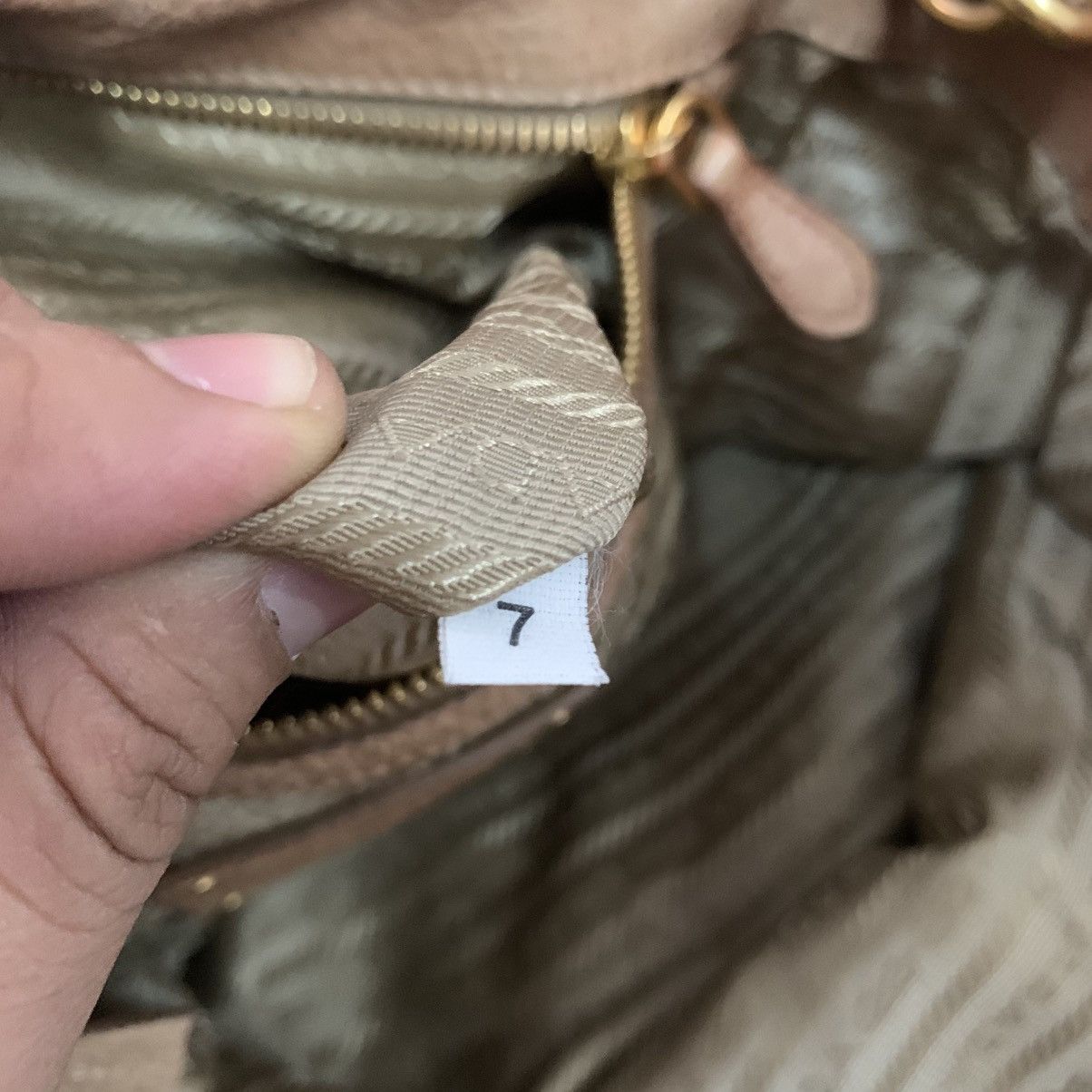 Prada Prada Leather Large Shoulder Bag Size ONE SIZE - 17 Thumbnail