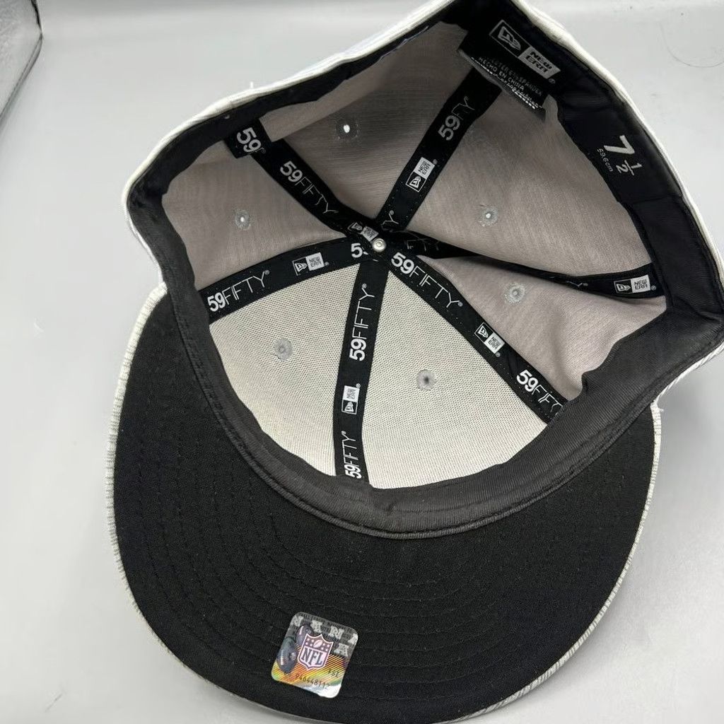 New Era Las Vegas Raiders Hat Men 7 1/2 59Fifty New Era NFL Fitted Size ONE SIZE - 4 Thumbnail