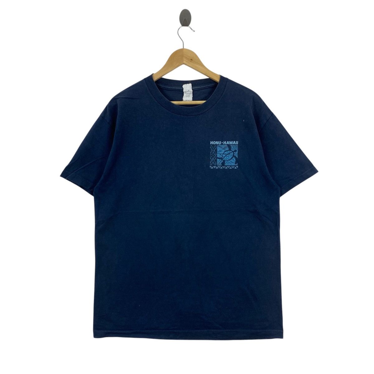 Vintage Vintage Alstyle Honu Hawaii Turtle Tee L Navy Y2K Surf Fade Size US L / EU 52-54 / 3 - 1 Thumbnail