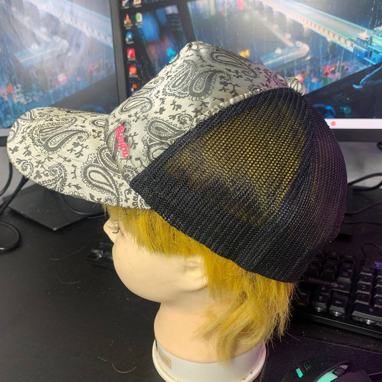 Japanese Brand × Vintage RARE PAISLEY RAYLA TRUCKER HAT Size ONE SIZE - 3 Thumbnail