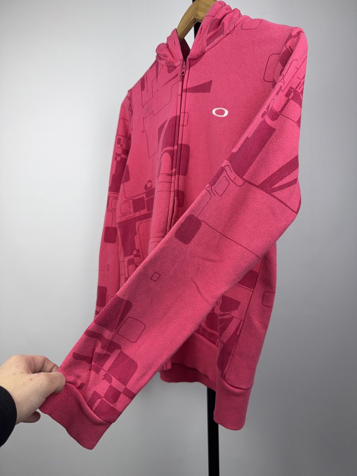 Oakley Y2K 00s Oakley Outdoor Pink Abstract Full Zip Hoodie M Size M / US 6-8 / IT 42-44 - 5 Thumbnail