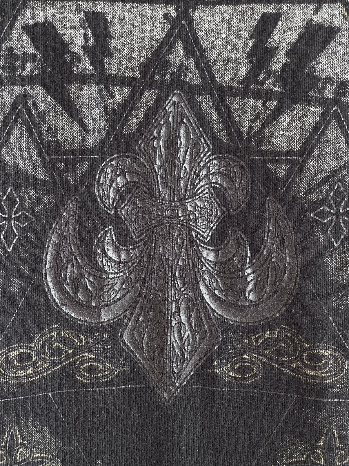 Vintage Xzavier Cross Cyber Style All Overprint T-Shirt 2000s 2010s Size US M / EU 48-50 / 2 - 14 Thumbnail