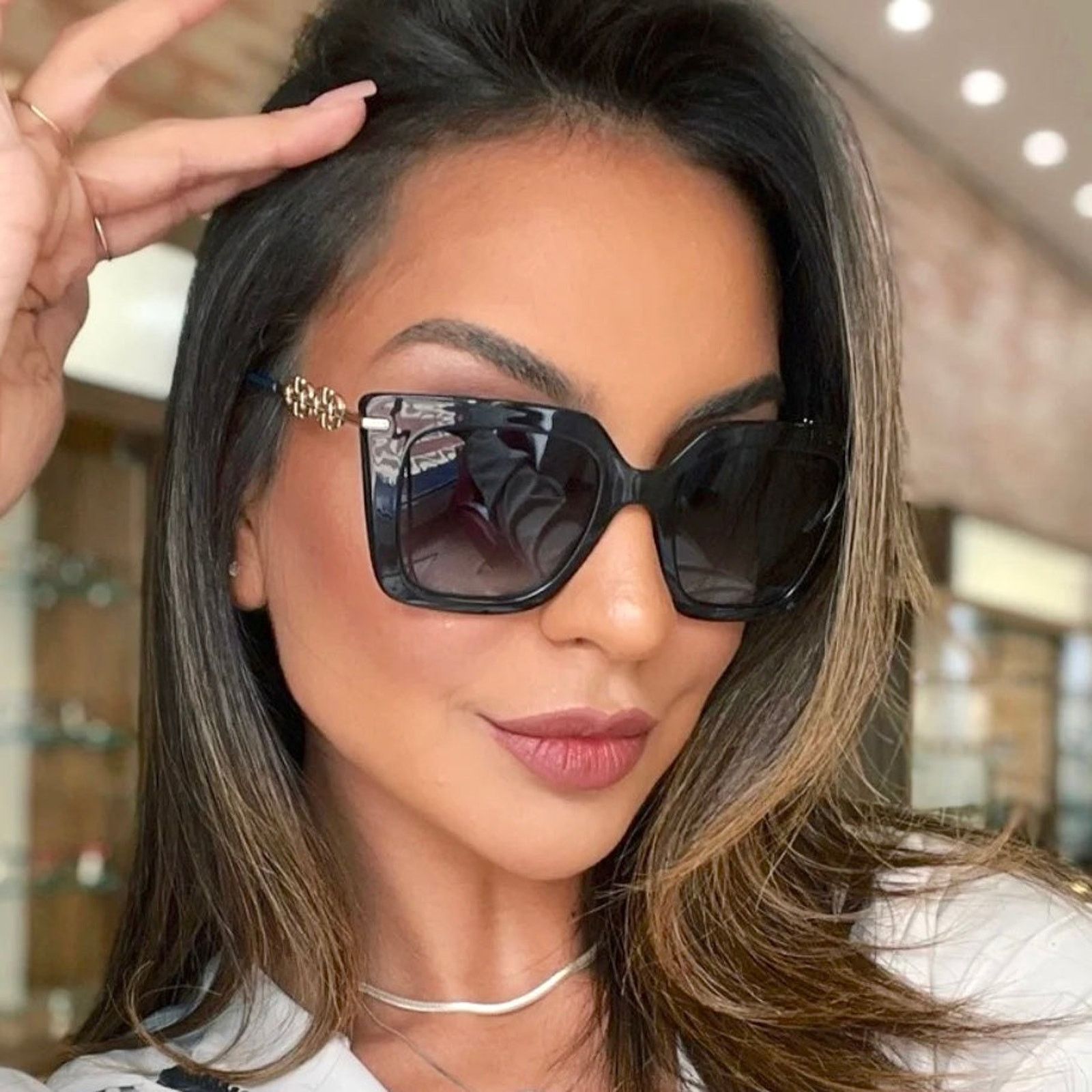 Salvatore Ferragamo New, SALVATORE FERRAGAMO Sunglasses SF1041S 001 Authentic Size ONE SIZE - 3 Thumbnail