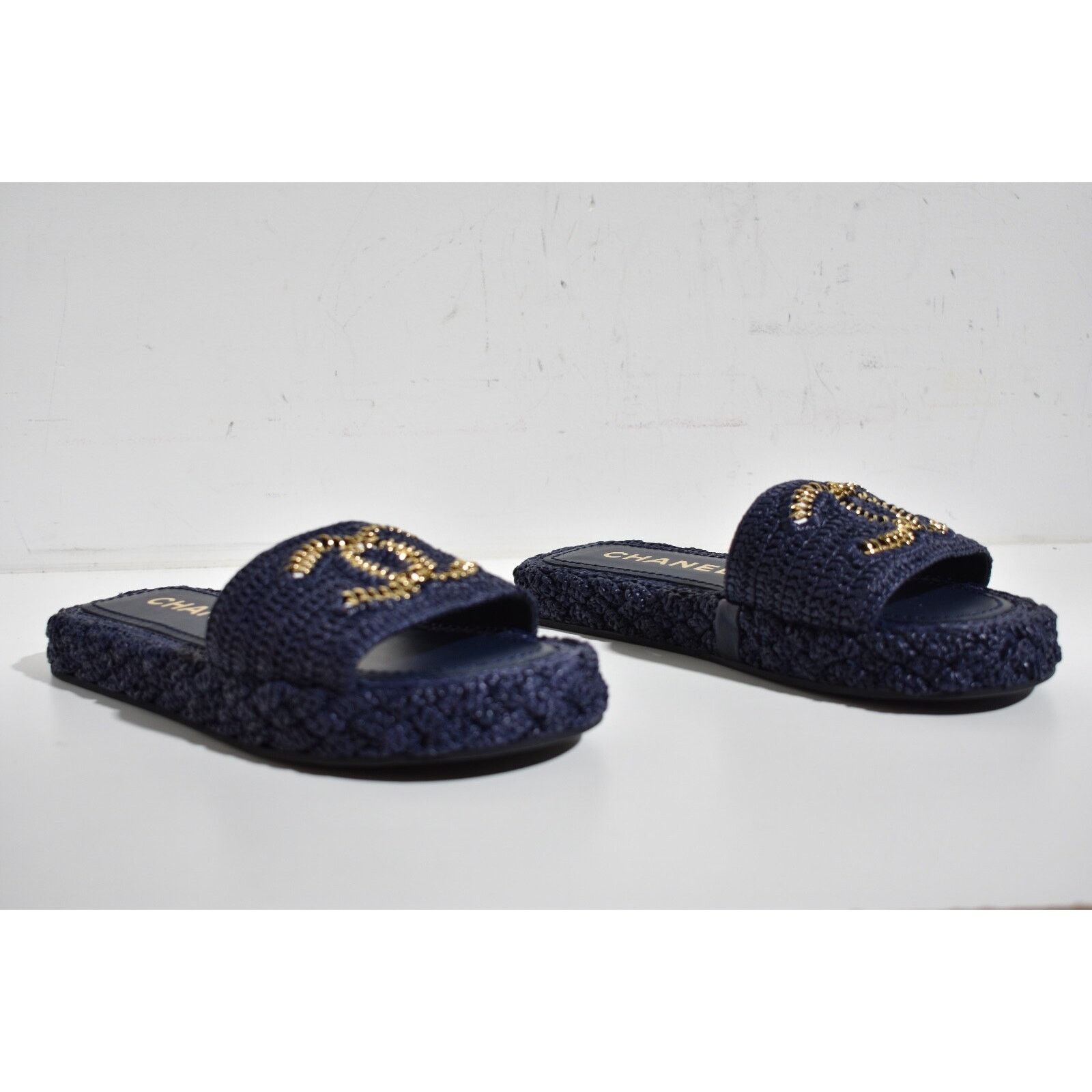 Chanel Chanel 21C Navy Blue Cord Gold Chain CC Logo Mule Slide Size US 7 / IT 37 - 4 Thumbnail