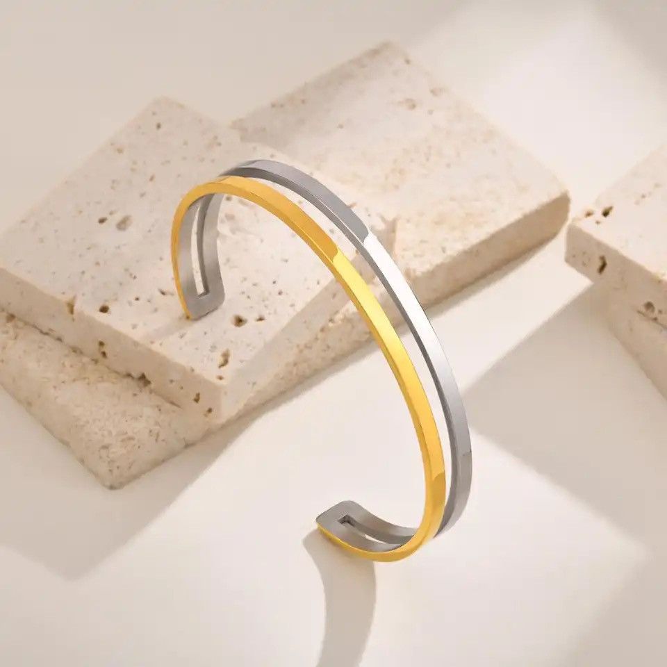 Other Trendy Hollow Cuff Bracelet Size ONE SIZE - 1 Thumbnail