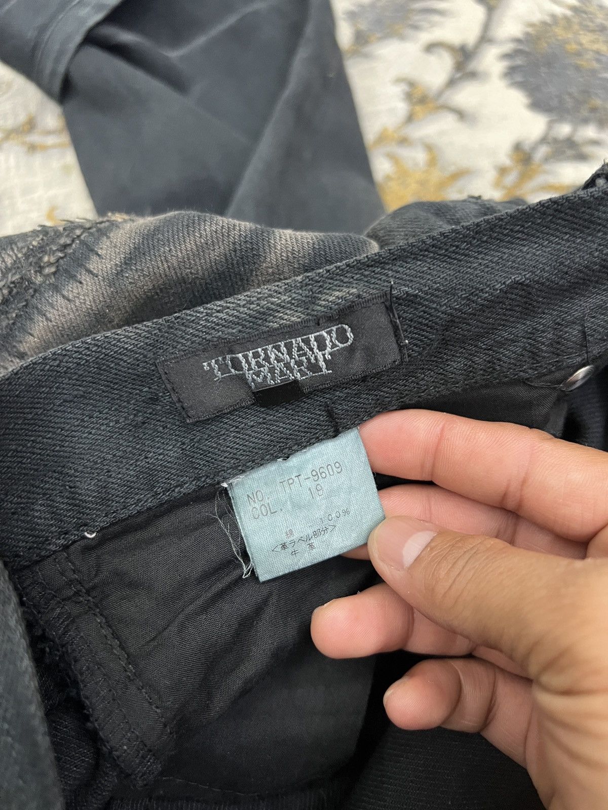 Tornado Mart TORNADO MART JAPANESE BRAND DISTRESSED DENIM Size US 33 - 19 Thumbnail