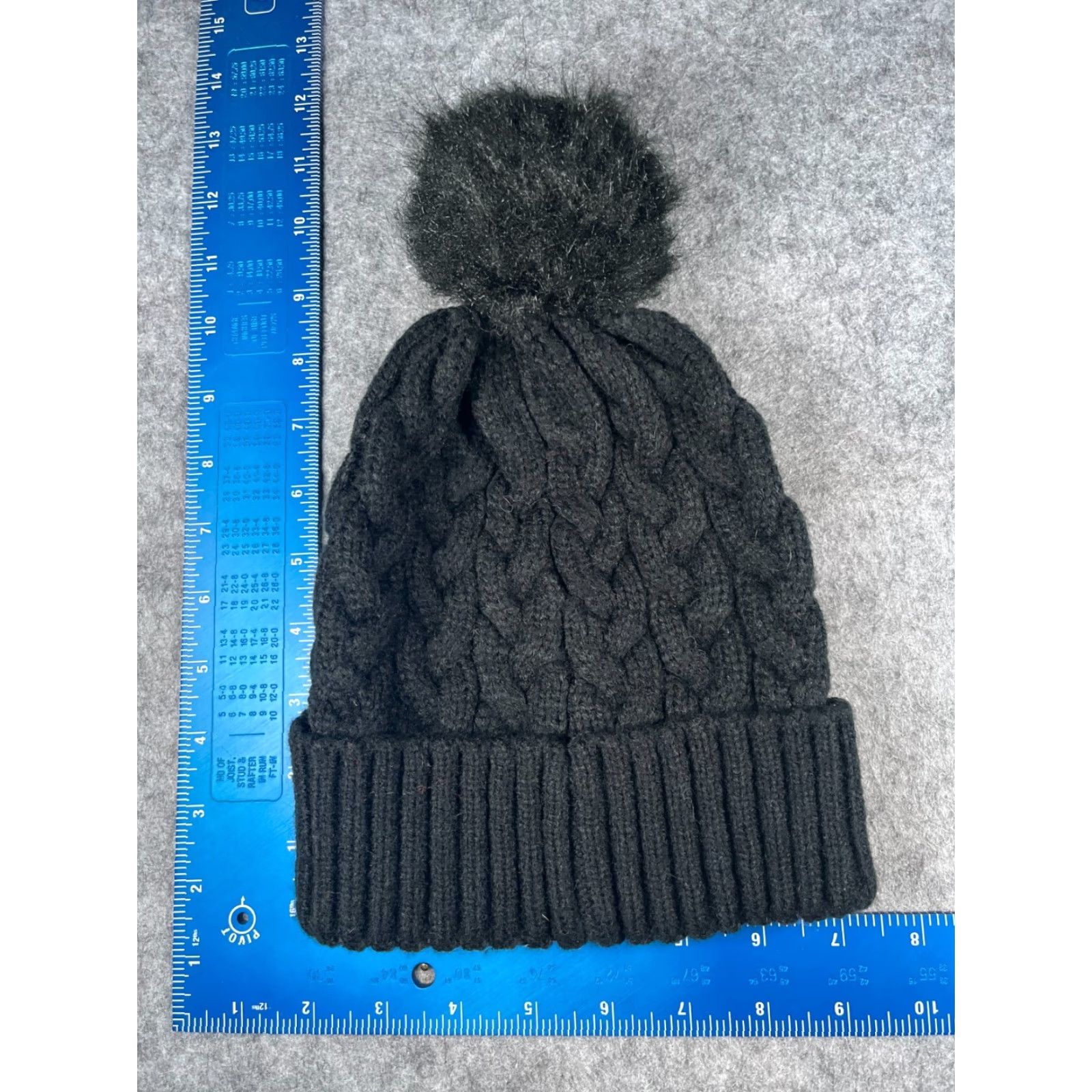 Vintage Beannie Toque Beanie Women One Size Black Cable Knit 100% Acrylic Ski Pom Outdoors Size ONE SIZE - 4 Thumbnail