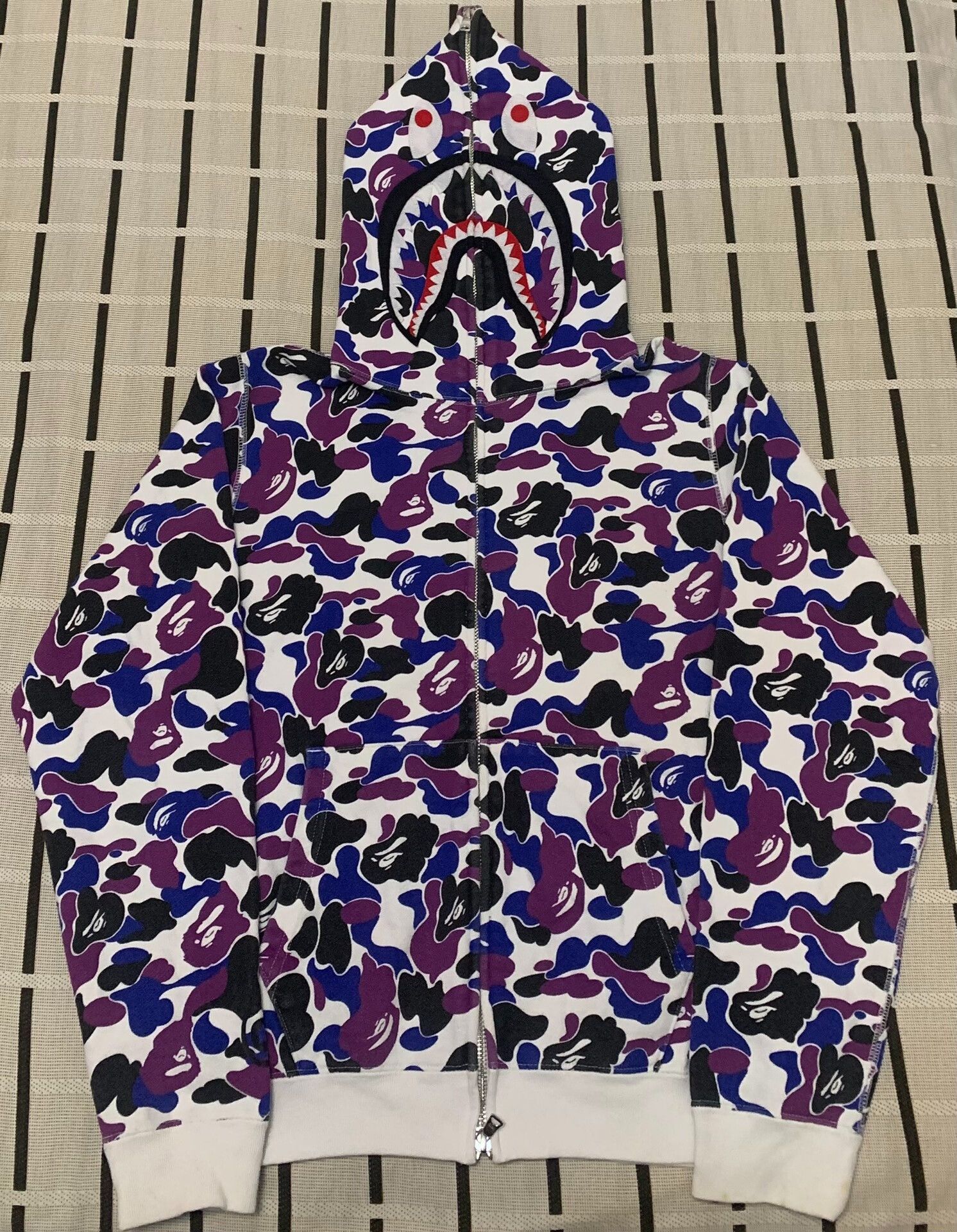 Bape Bape Limited Camo Light Jacket S Men Size US S / EU 44-46 / 1 - 1 Thumbnail