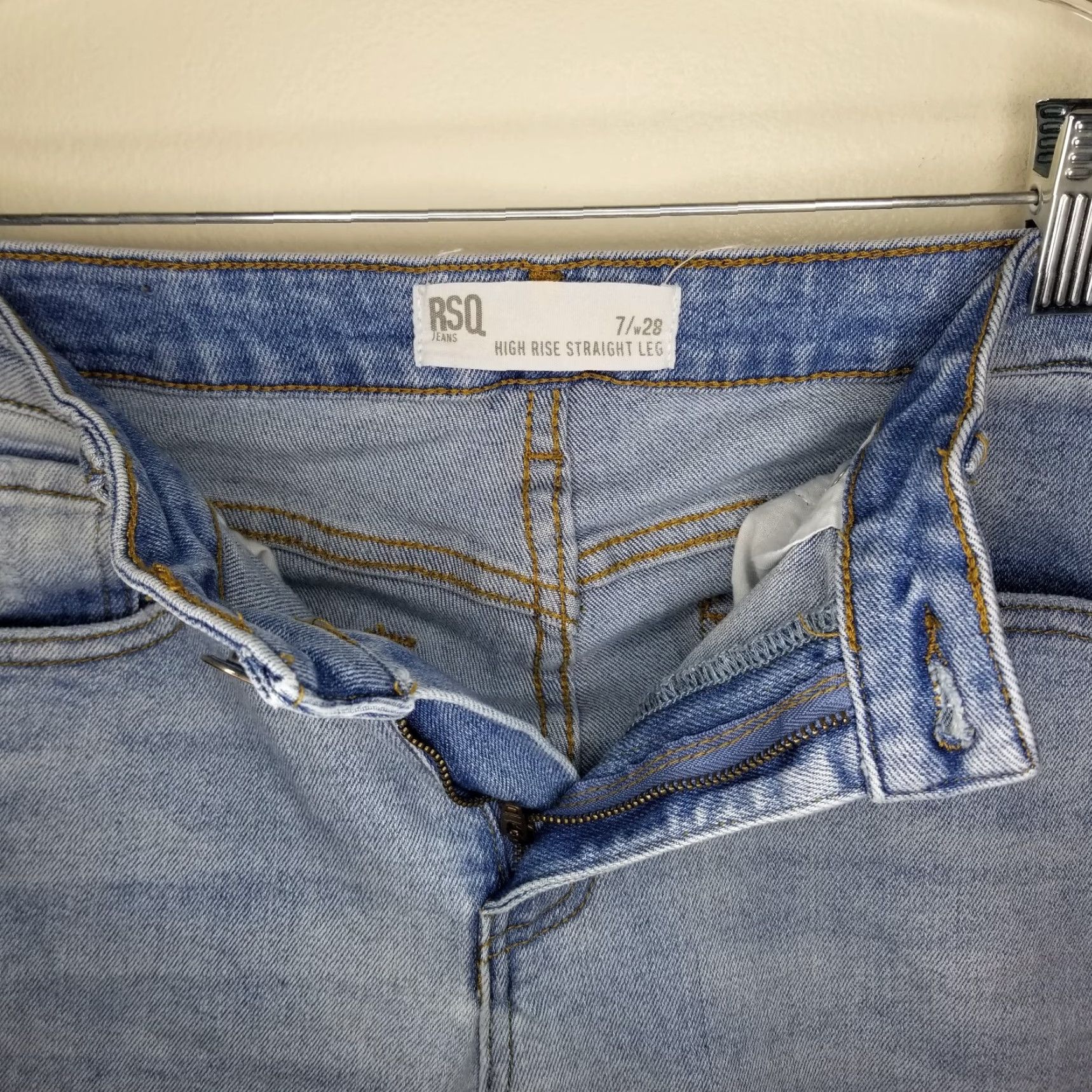 Rsq RSQ Jeans Womens Jeans Size 7 High Rise Straight Leg Blue Ripped Cutoff 28" Waist 26.5" Inseam Women Size 28" / US 6 / IT 42 - 4 Thumbnail