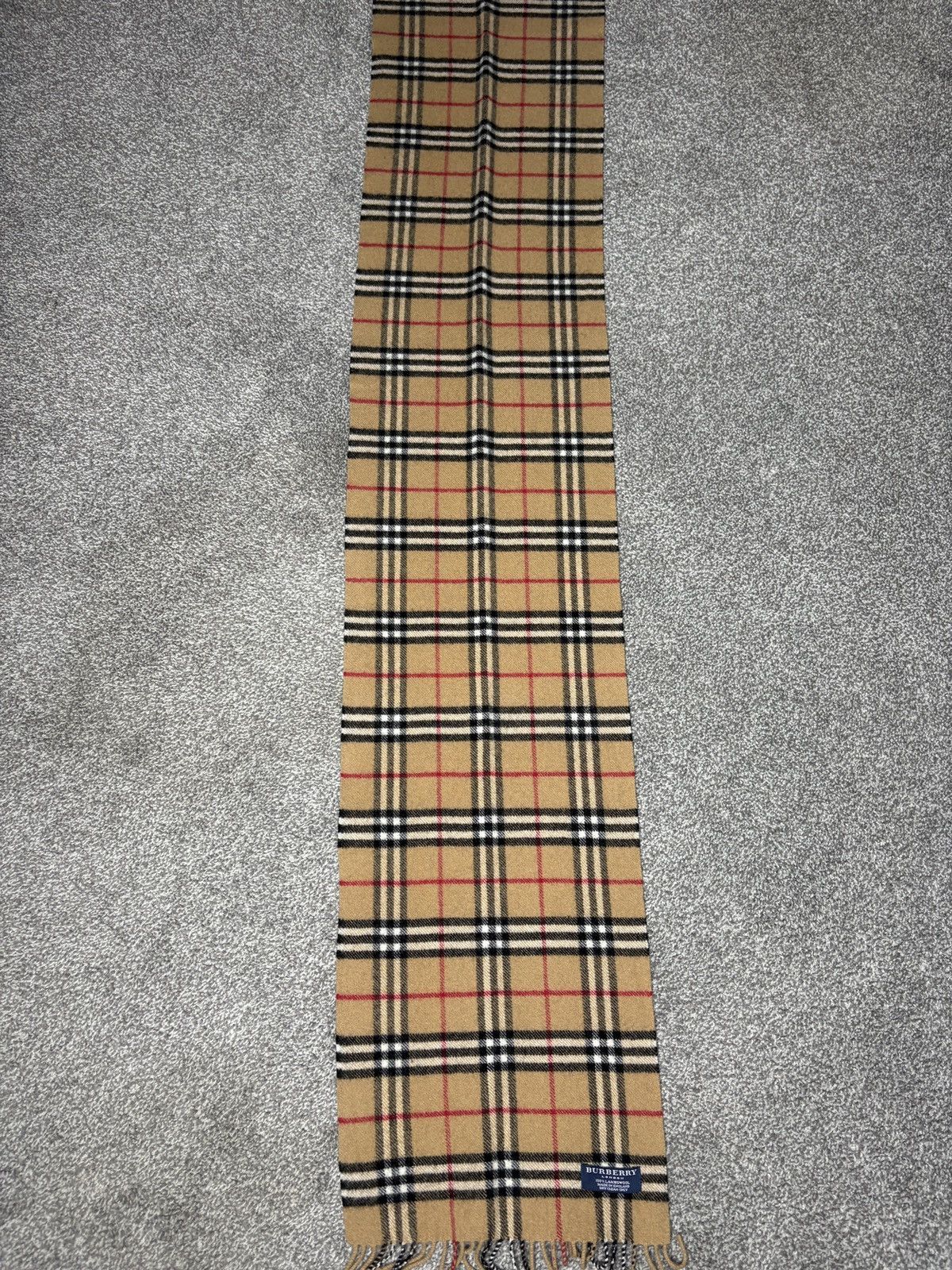 Burberry Burberry Scarf Size ONE SIZE - 2 Thumbnail