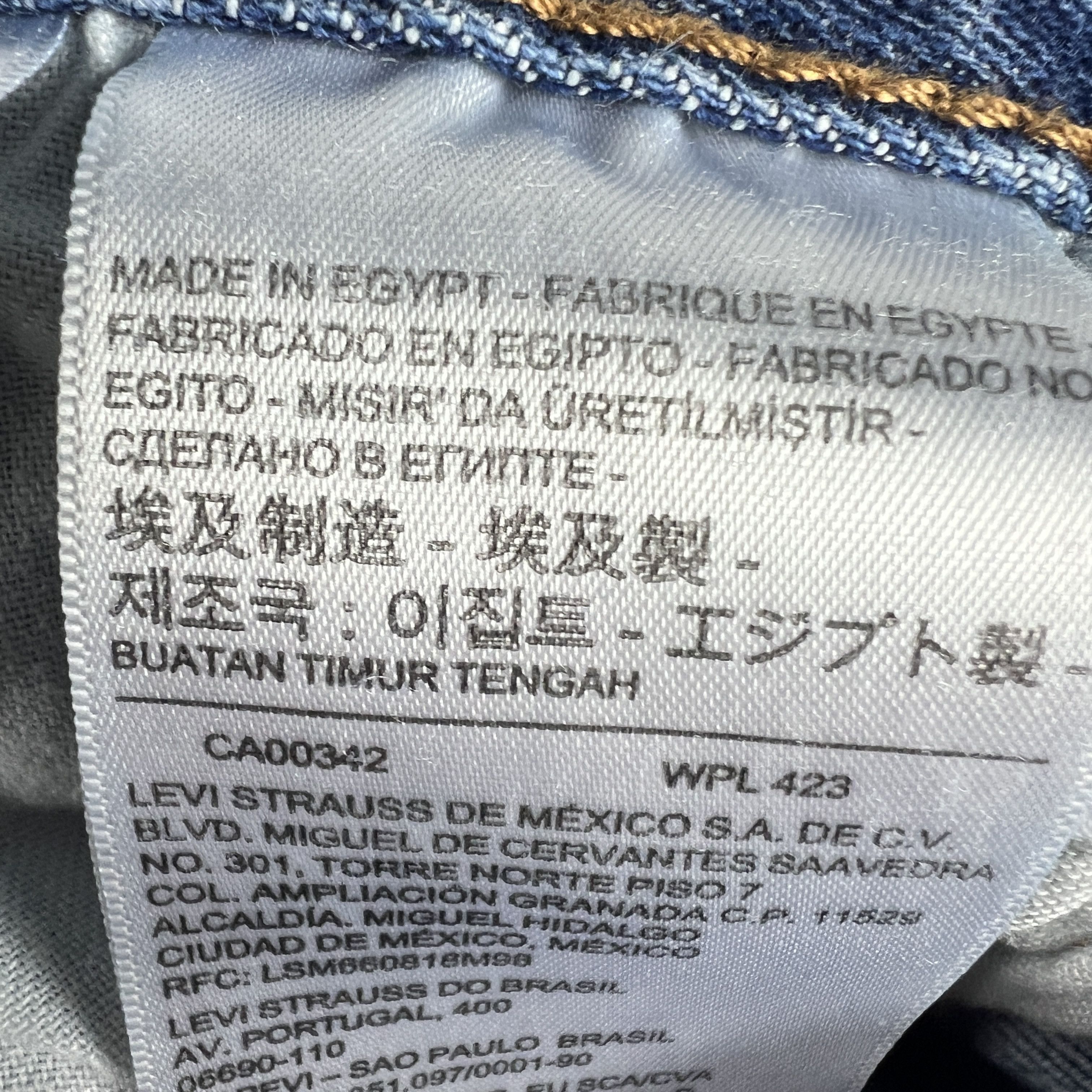 Levi's Levi's Jean Shorts 501 Straight Faded Cut Off Denim Jorts Size US 35 - 5 Thumbnail