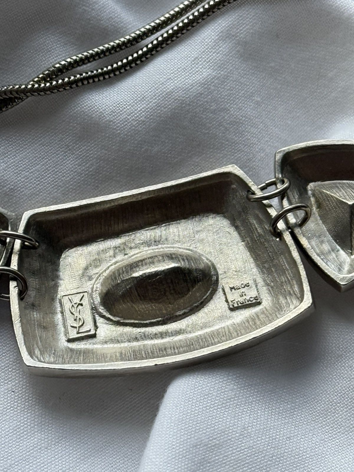 Yves Saint Laurent Yves Saint Laurent YSL Vintage Arty Swarovski Necklace Size ONE SIZE - 6 Thumbnail