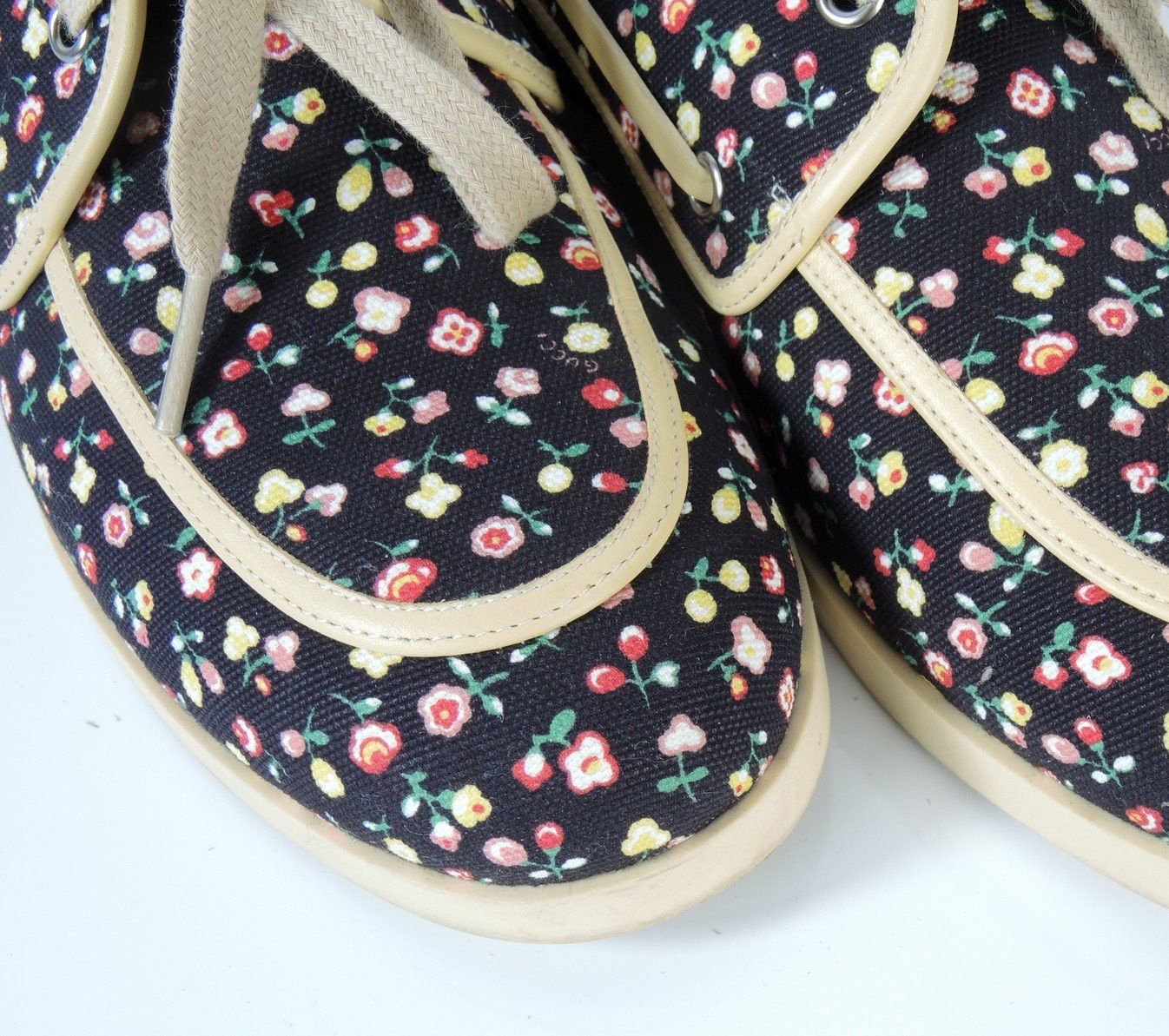 o1smst1ft0424 Floral Boat Sneaker in Multicolor