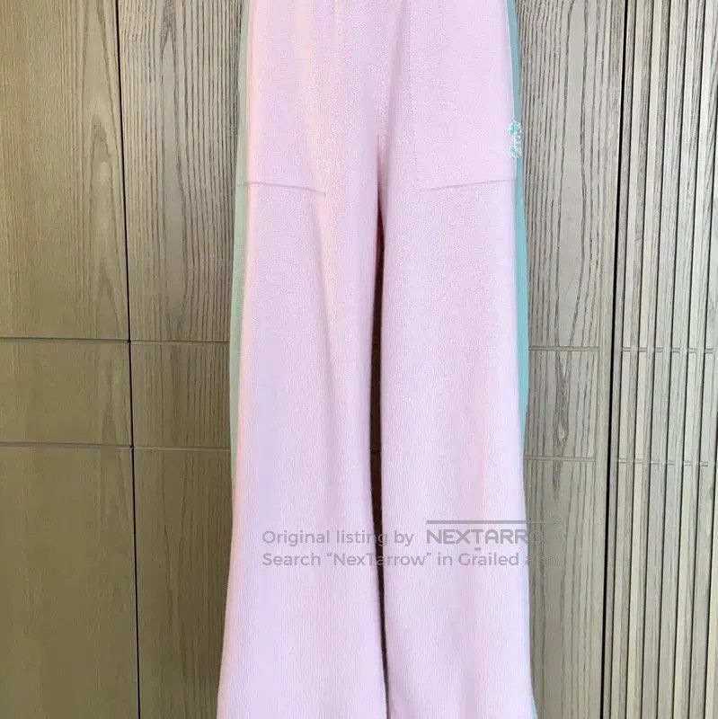 Chanel Chanel Pink Cashmere Spring Pants for Women . Size 23" - 4 Thumbnail