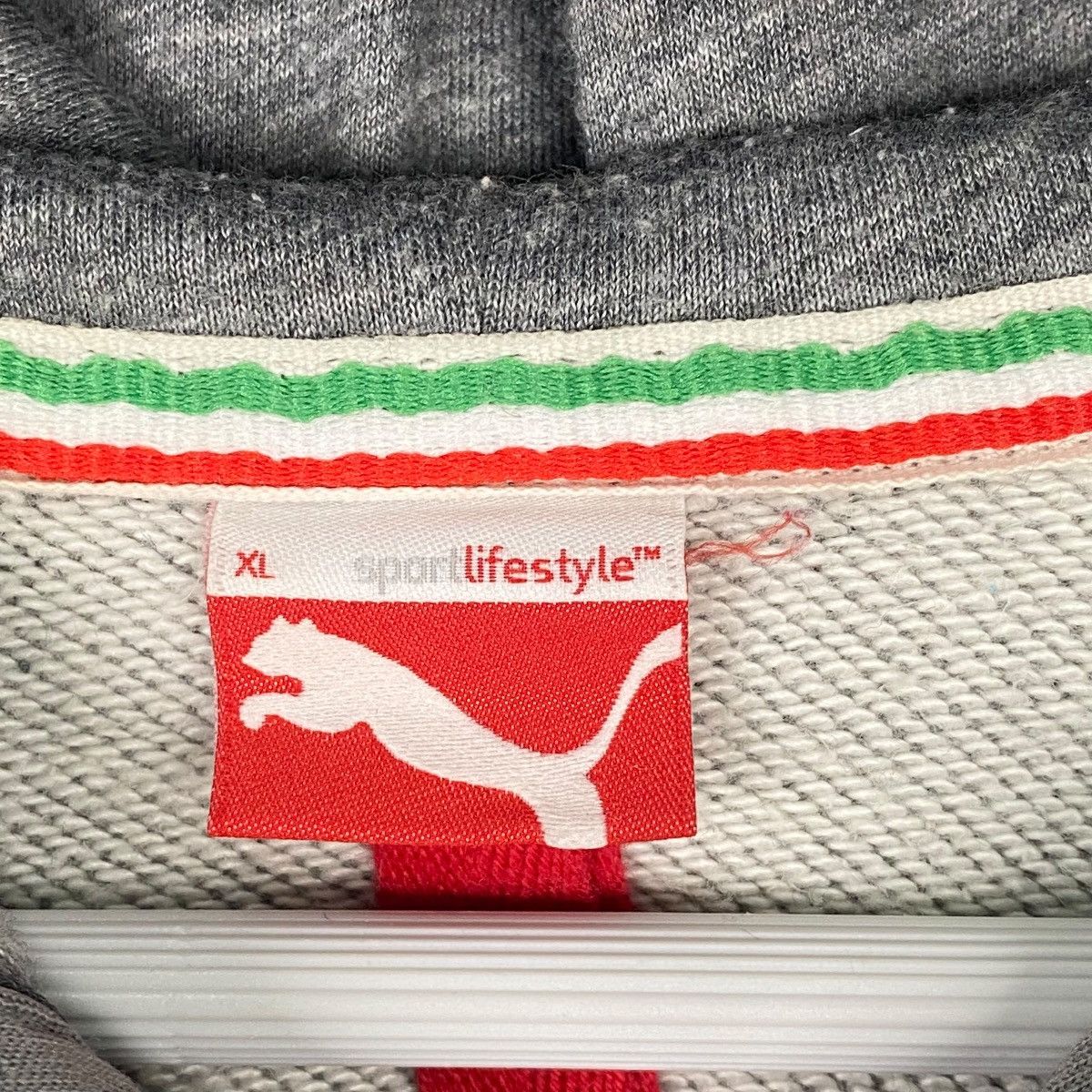 Other Vintage Puma Ferrari Hoodie Sweater Full Zip Grey Size US XL / EU 56 / 4 - 6 Thumbnail