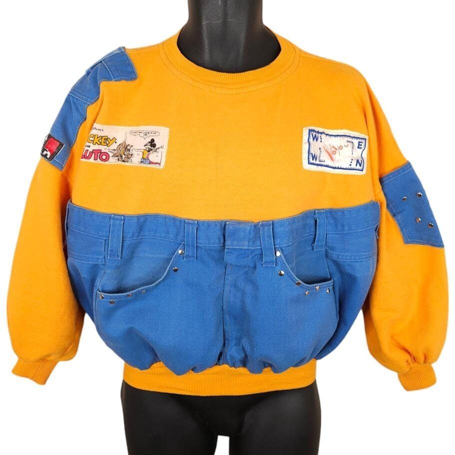 Vintage Vintage Disney Sweatshirt Womens Size Large Yellow 80s Size L / US 10 / IT 46 - 1 Thumbnail