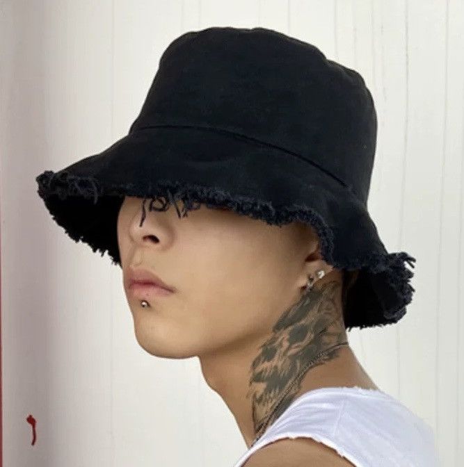 Japanese Brand Outdoor utility grunge distressed bucket hat Size ONE SIZE - 4 Thumbnail