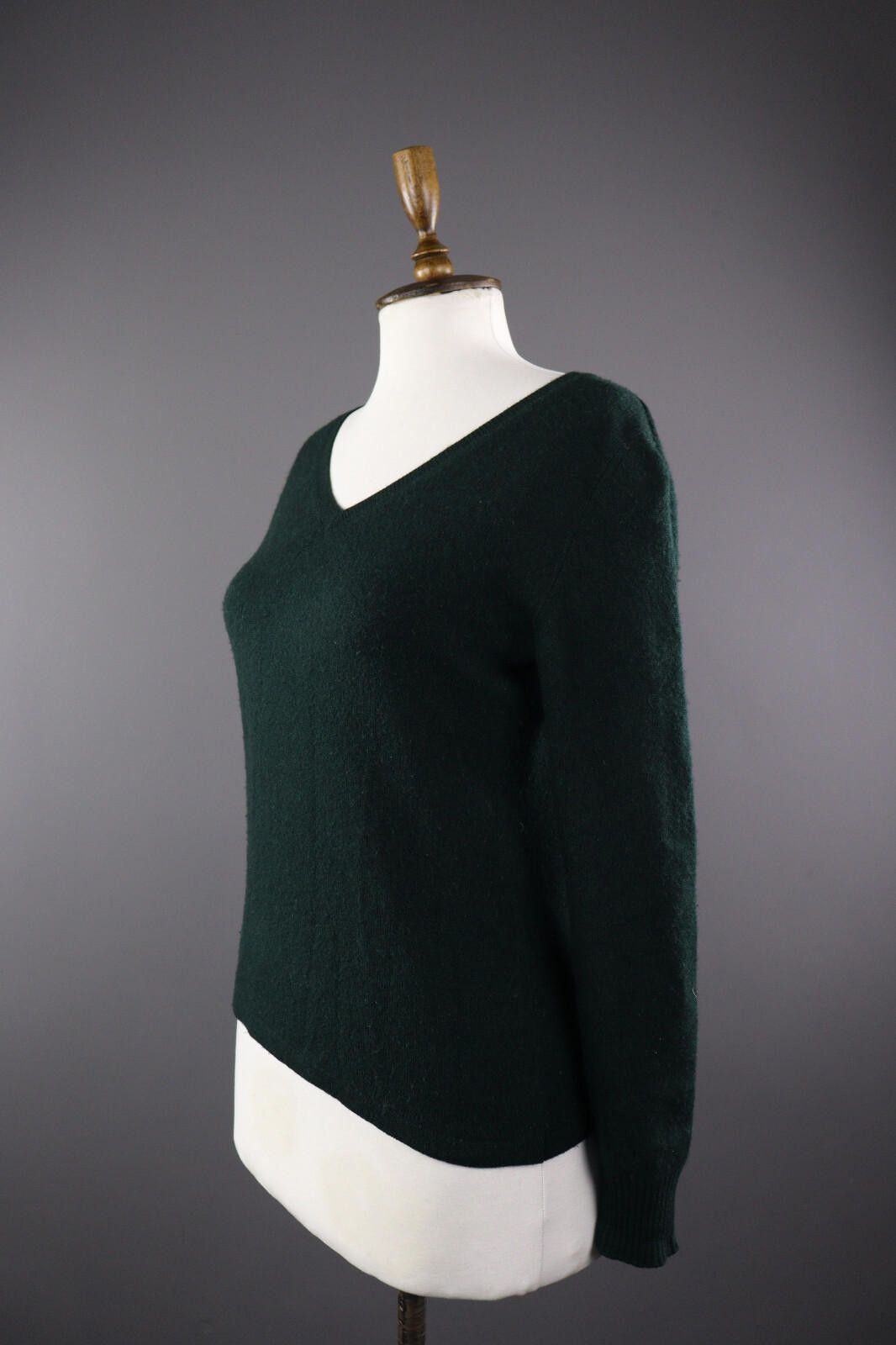 Designer Ladies Weekend Max Mara Wool Basic Soft Knit Sweater Size M Size M / US 6-8 / IT 42-44 - 4 Thumbnail