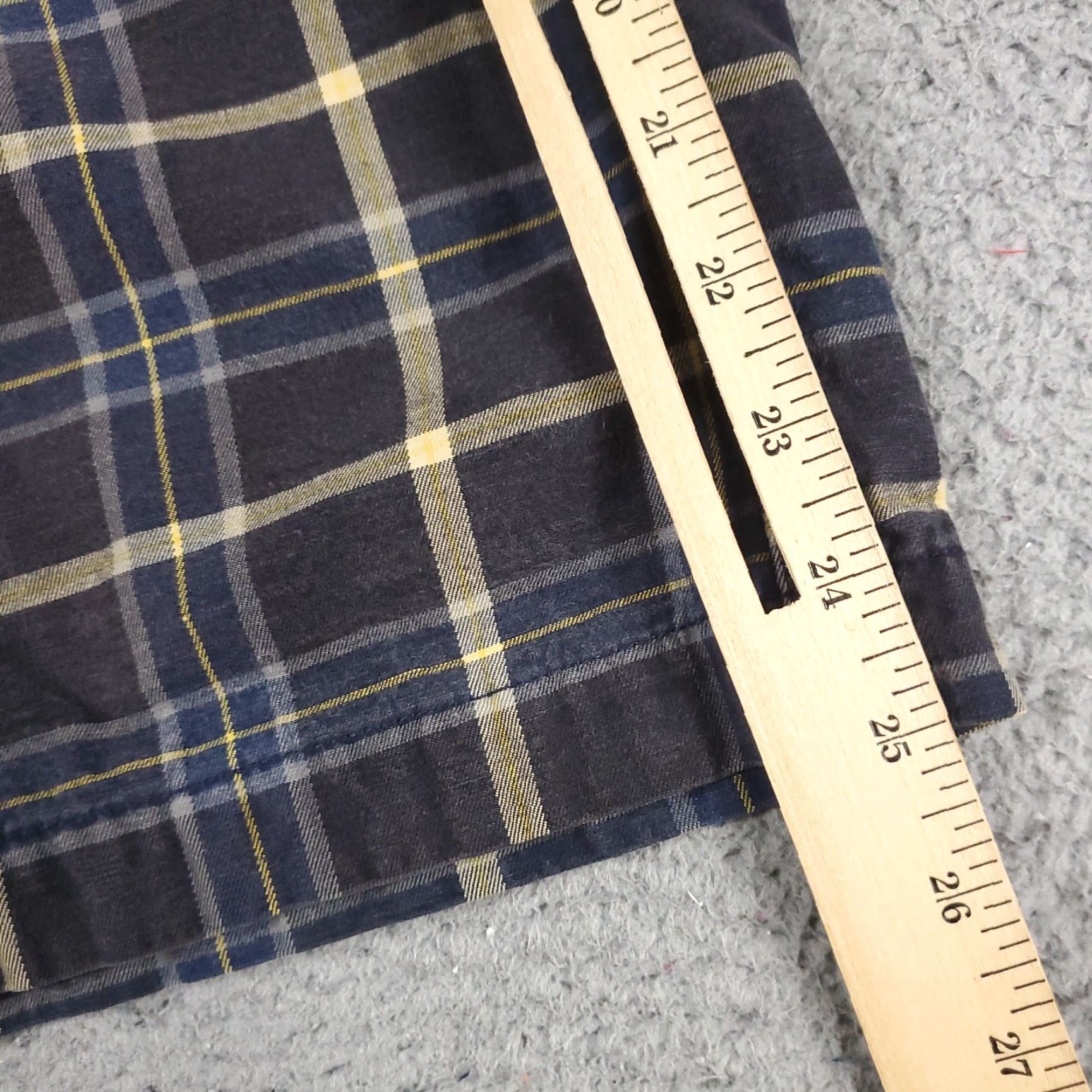 Nautica VINTAGE Nautica Men's Chino Shorts Casual Flat Front Blue Plaid Size 35 Size US 35 - 5 Thumbnail