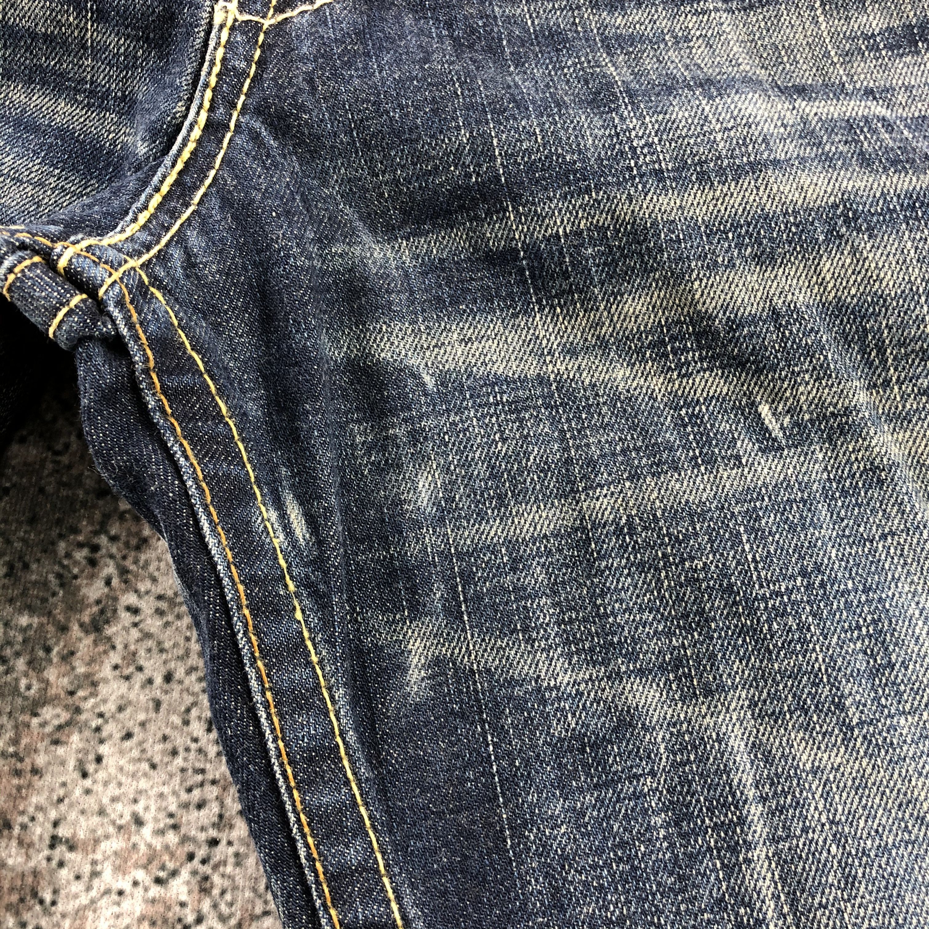 Levi's Vintage Levis 708 Cargo Jeans Multi Pocket Denim KJ827 Size US 32 / EU 48 - 8 Thumbnail
