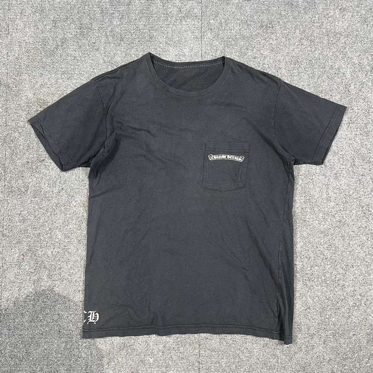 Chrome Hearts Chrome hearts fleur knee monogram black tee Size US L / EU 52-54 / 3 - 1 Thumbnail